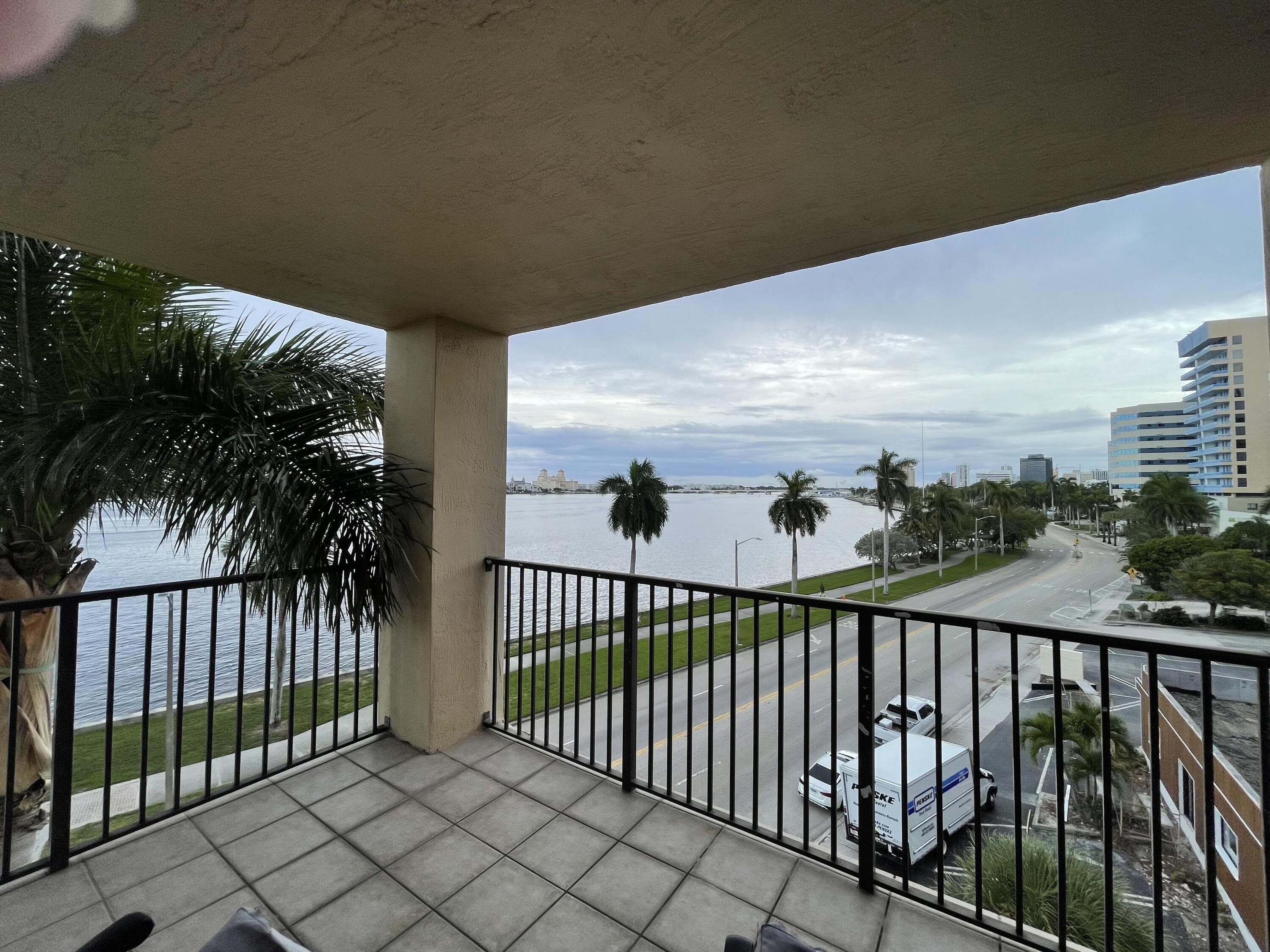 1801 N Flagler Drive 502, West Palm Beach, FL 33407 — photo 8 of 50