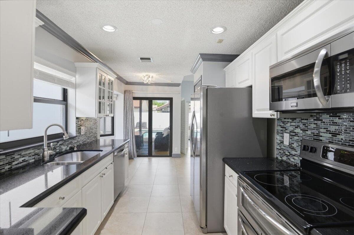 21583 Villa Nova Drive, Boca Raton, FL 33433 — photo 19 of 51