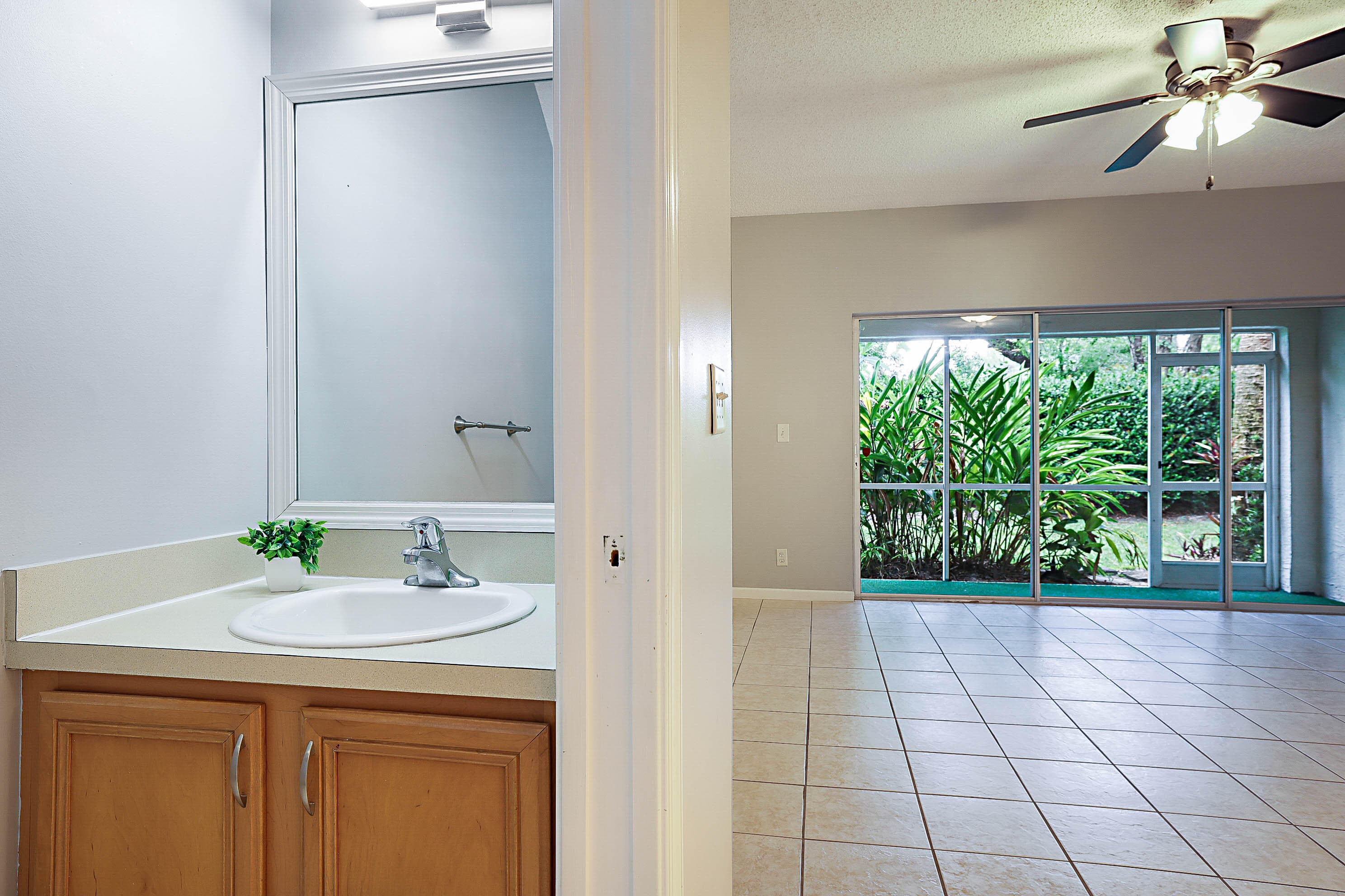 4827 Palmbrooke Circle, West Palm Beach, FL 33417 — photo 15 of 34