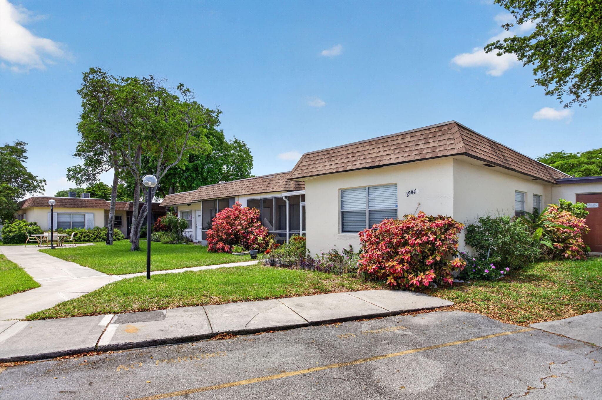 2004 SW Natura Boulevard D, Deerfield Beach, FL 33441 — photo 1 of 21