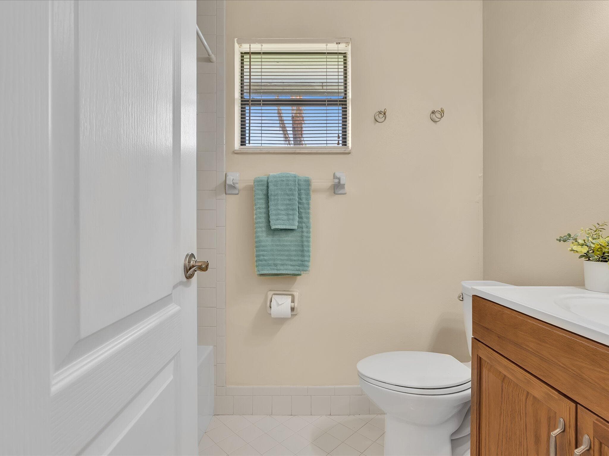 299 NW 36th Avenue, Deerfield Beach, FL 33442 — photo 33 of 46