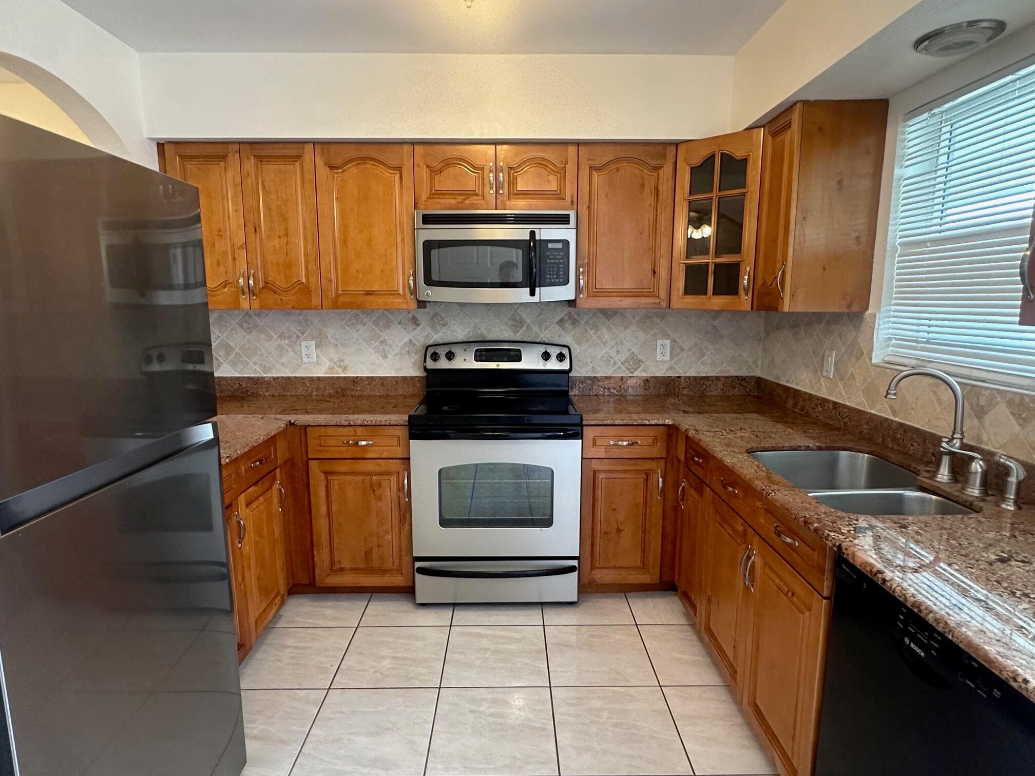 3850 NE 21st Way 41, Lighthouse Point, FL 33064 — photo 11 of 12