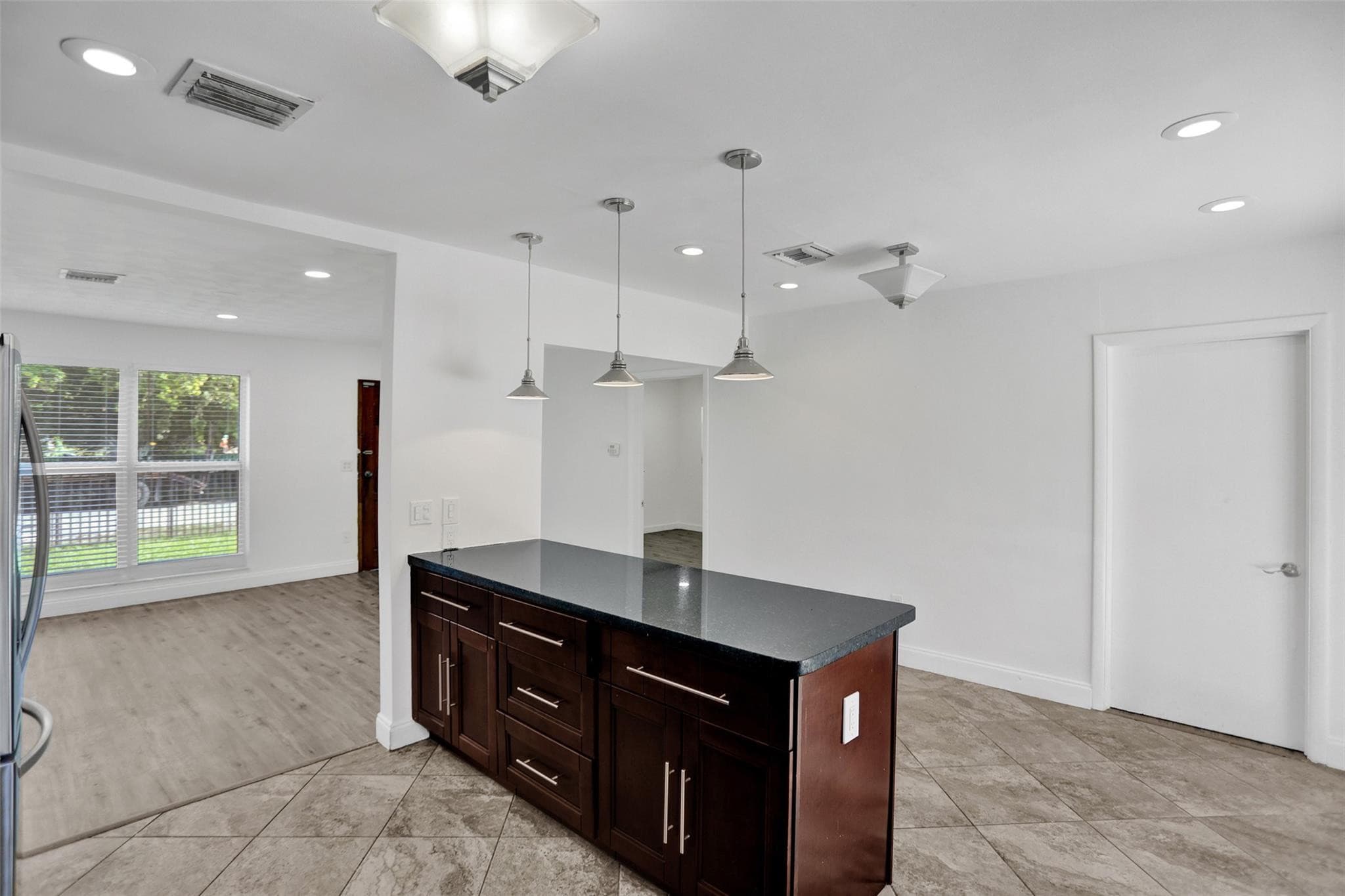 30 NE 139th Street, Miami, FL 33161 — photo 20 of 71