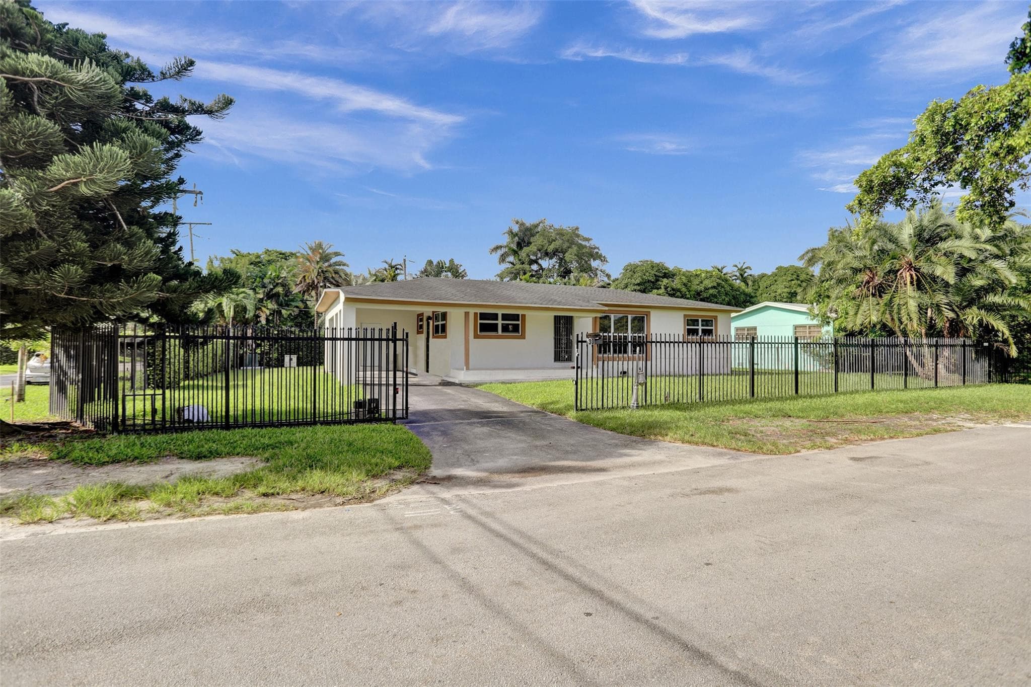 30 NE 139th Street, Miami, FL 33161 — photo 65 of 71