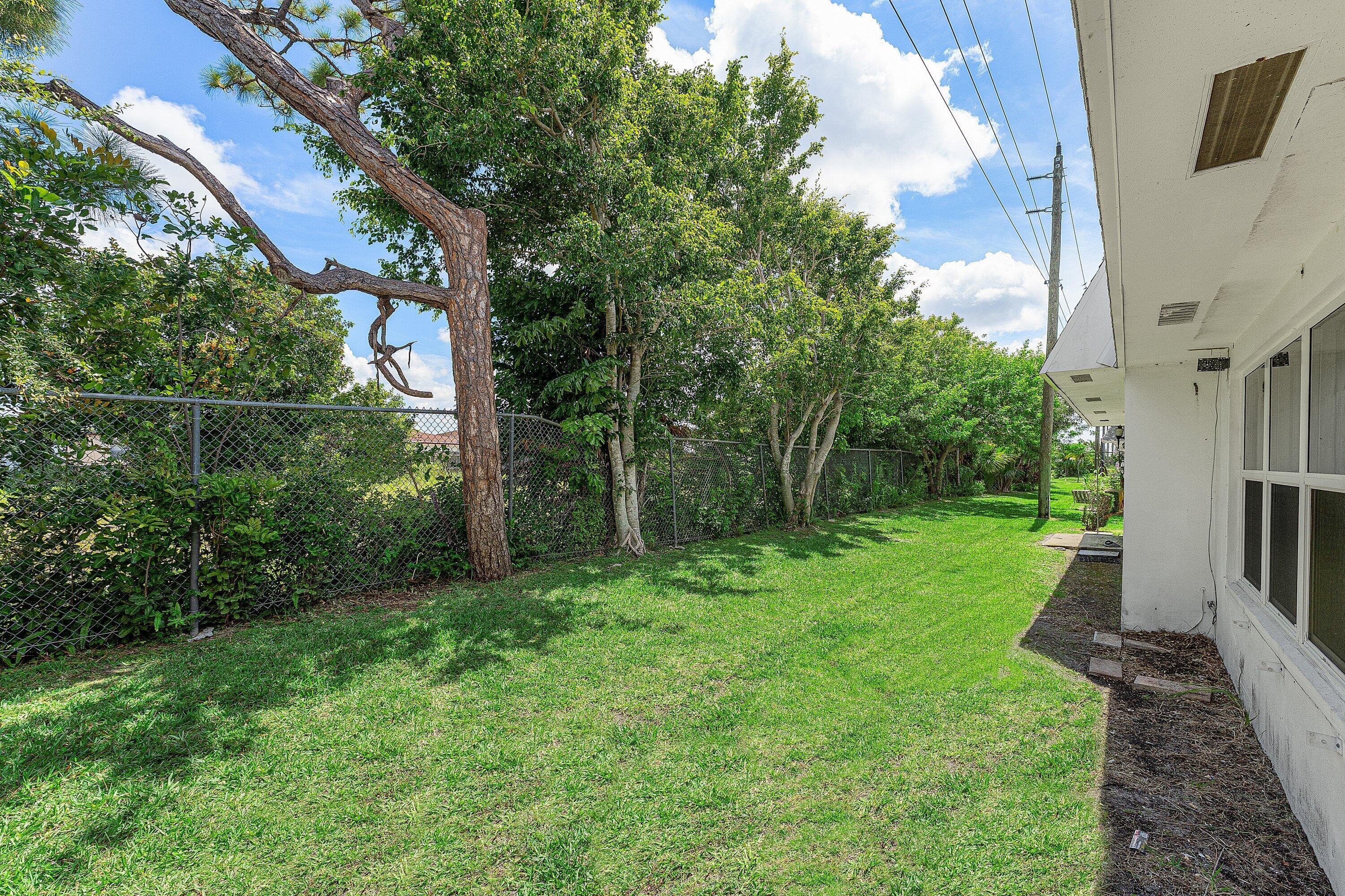 2638 Gately Drive E 125, West Palm Beach, FL 33415 — photo 19 of 27