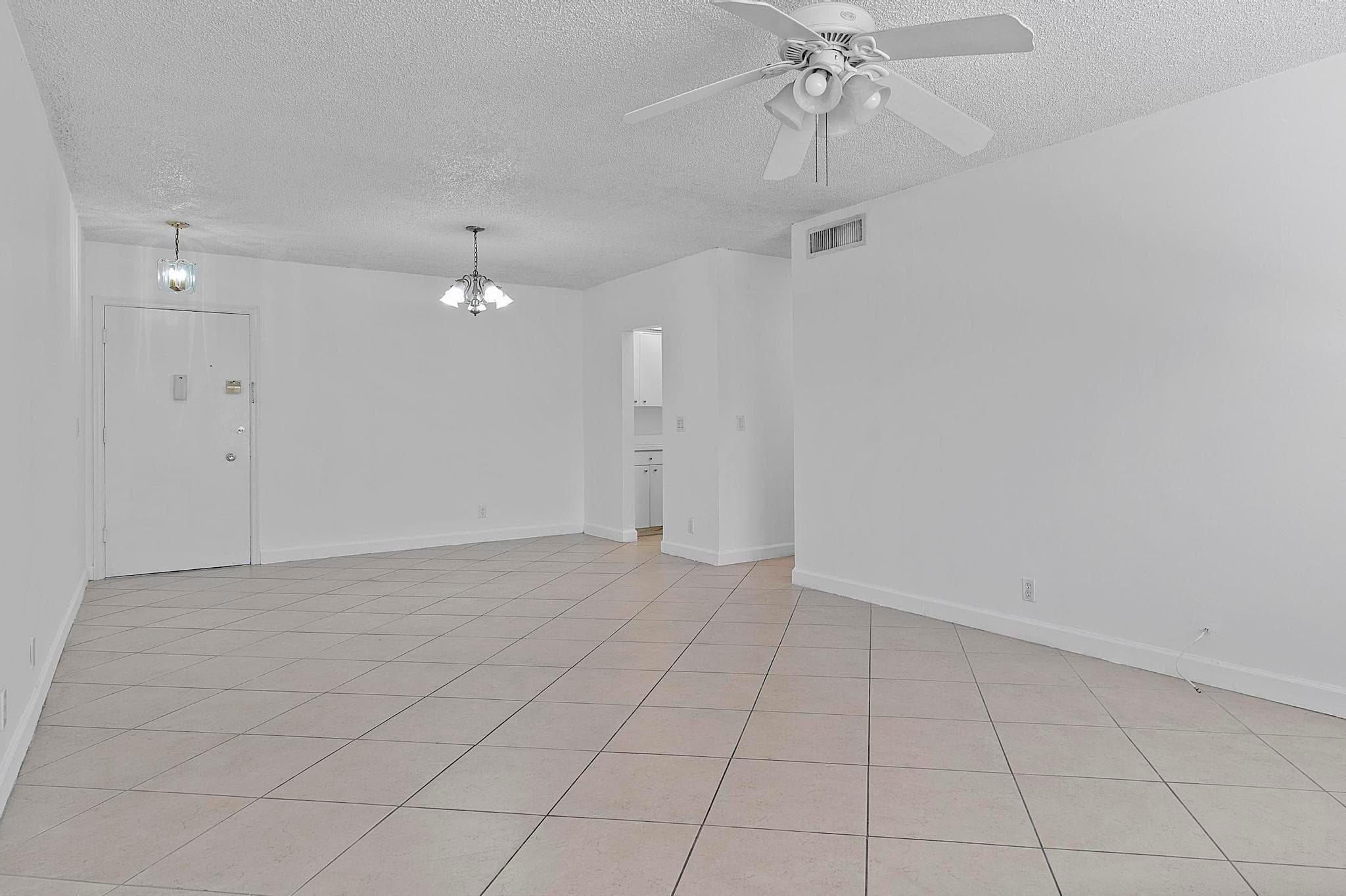 5700 NE 22nd Way 323, Fort Lauderdale, FL 33308 — photo 15 of 37