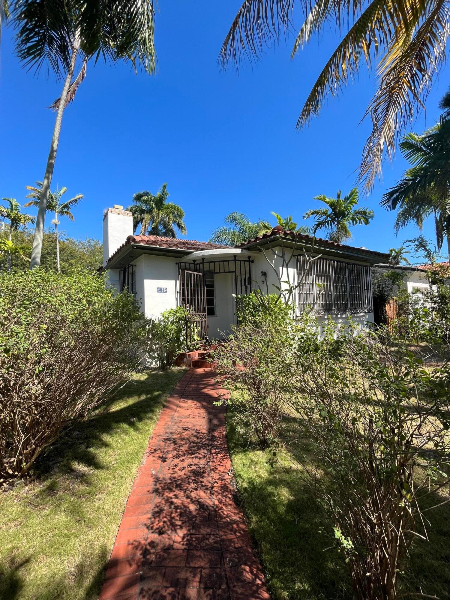 175 SW 25th Road, Miami, FL 33129 — photo 10 of 23