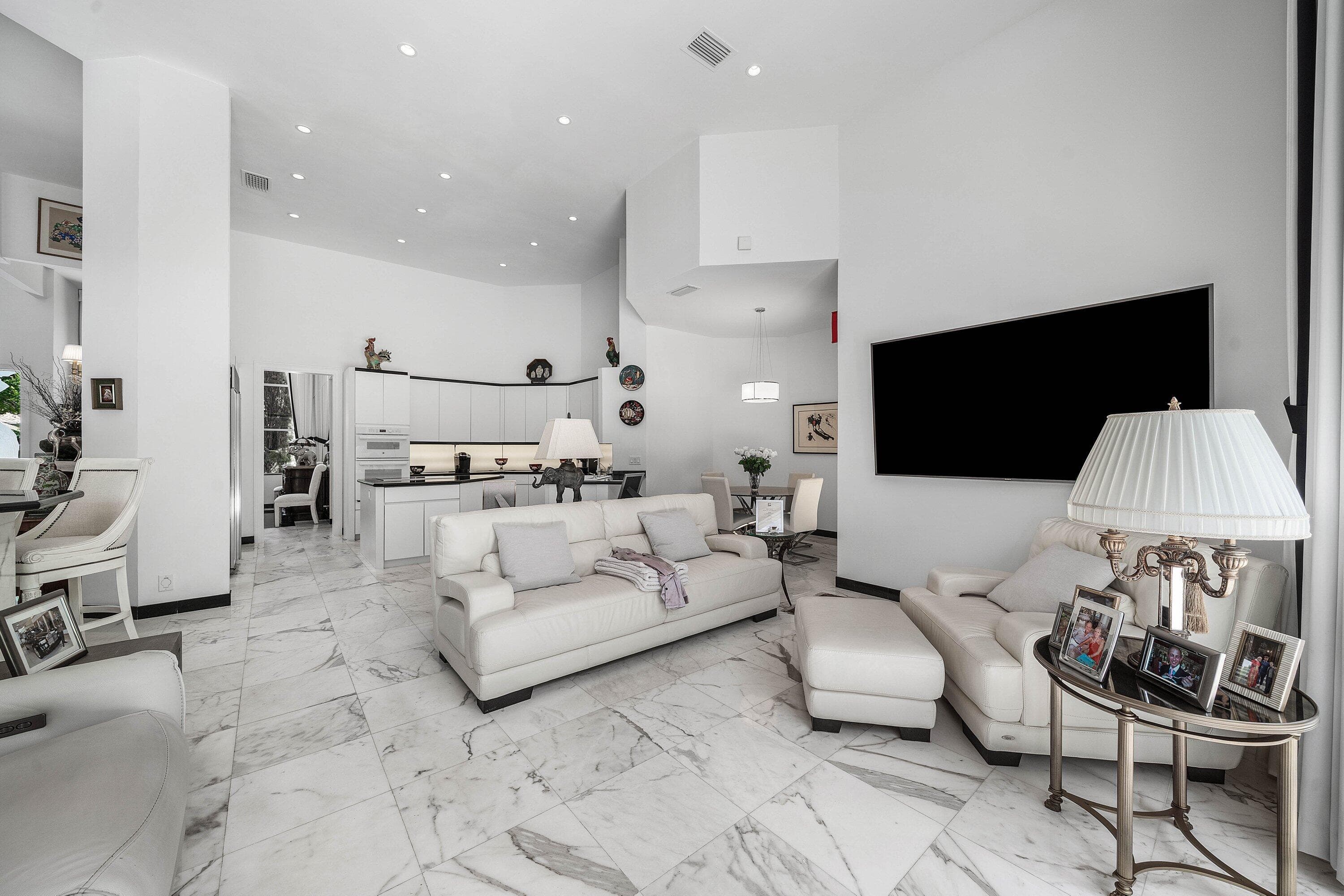 1697 Mayacoo Lakes Boulevard, West Palm Beach, FL 33411 — photo 18 of 93