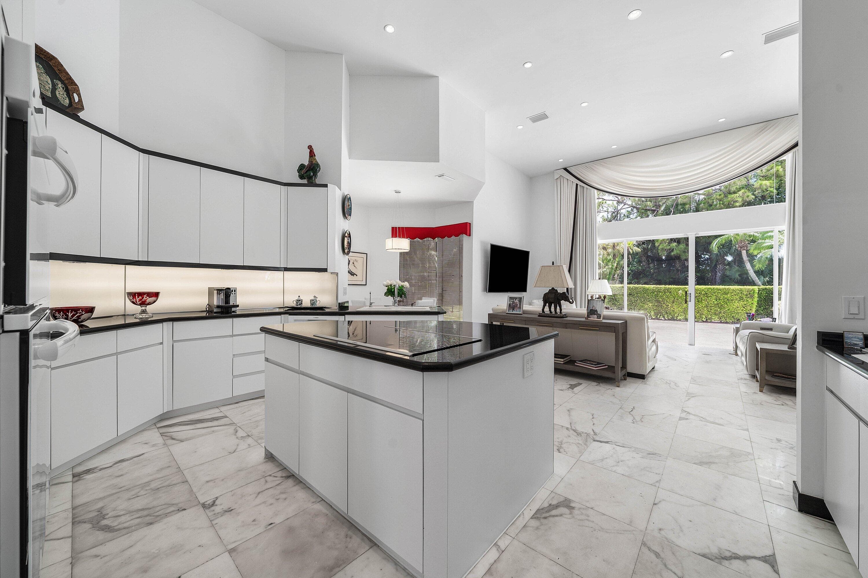 1697 Mayacoo Lakes Boulevard, West Palm Beach, FL 33411 — photo 21 of 93