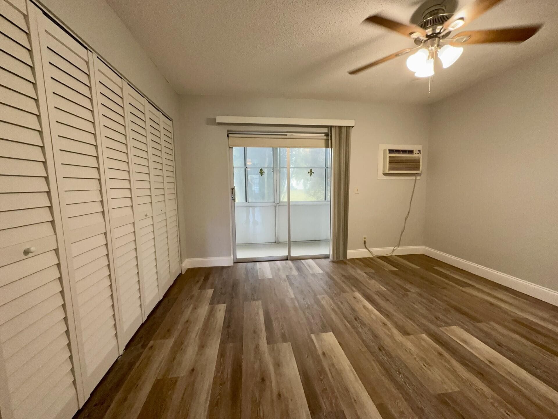 360 Camden P 360, West Palm Beach, FL 33417 — photo 10 of 19