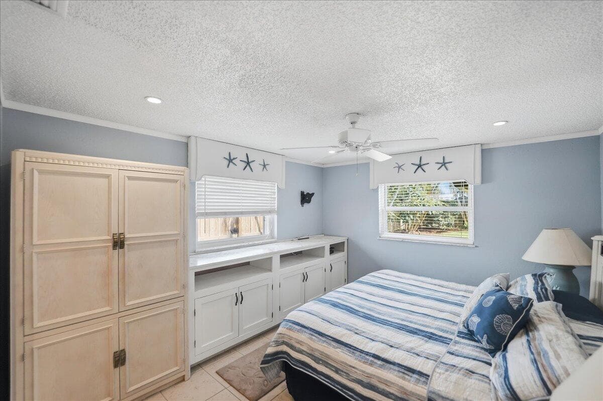 1153 SE 14th Street, Stuart, FL 34996 — photo 19 of 38