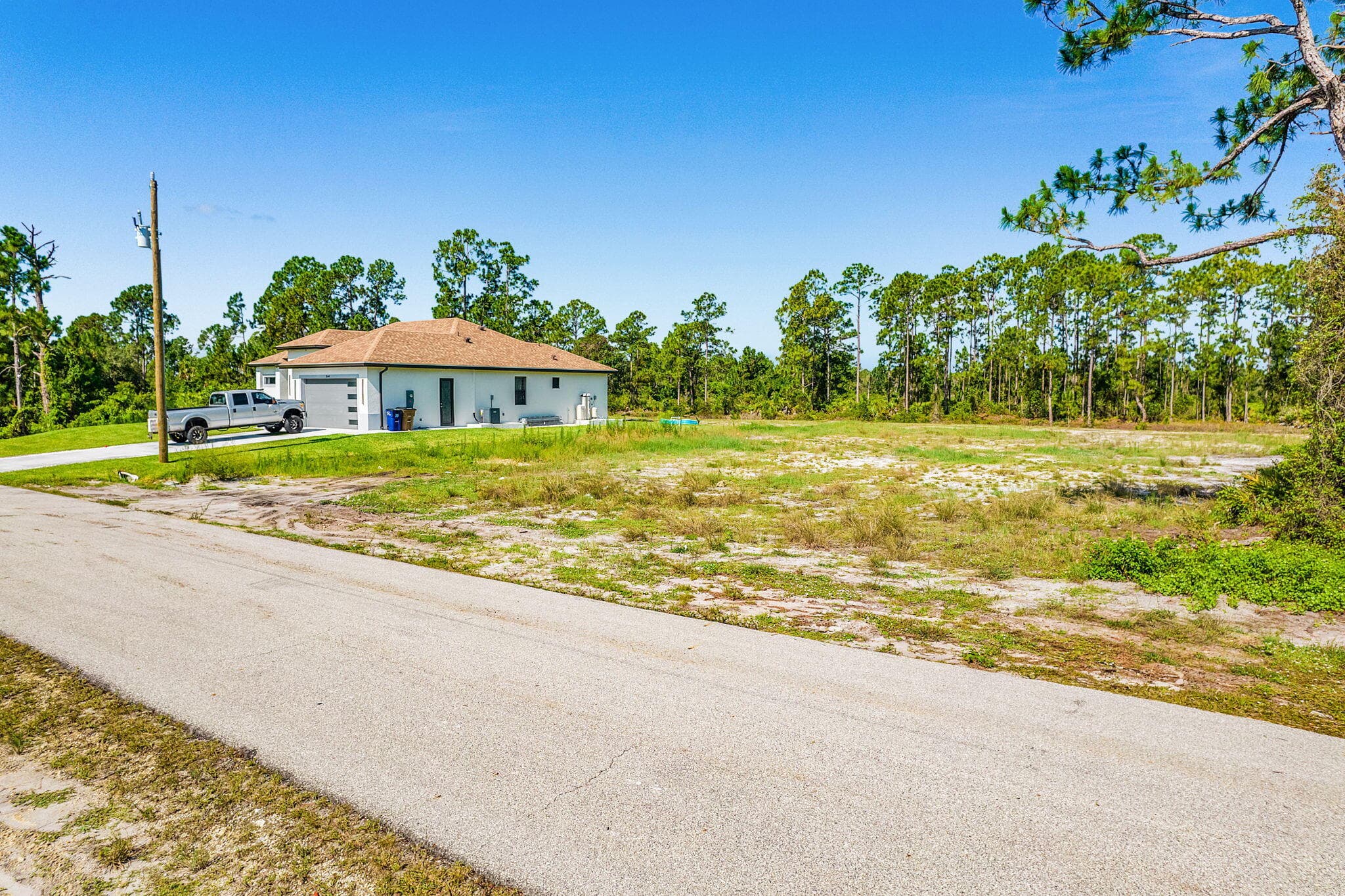 842 Genoa Avenue, Lehigh Acres, FL 33974 — photo 3 of 16