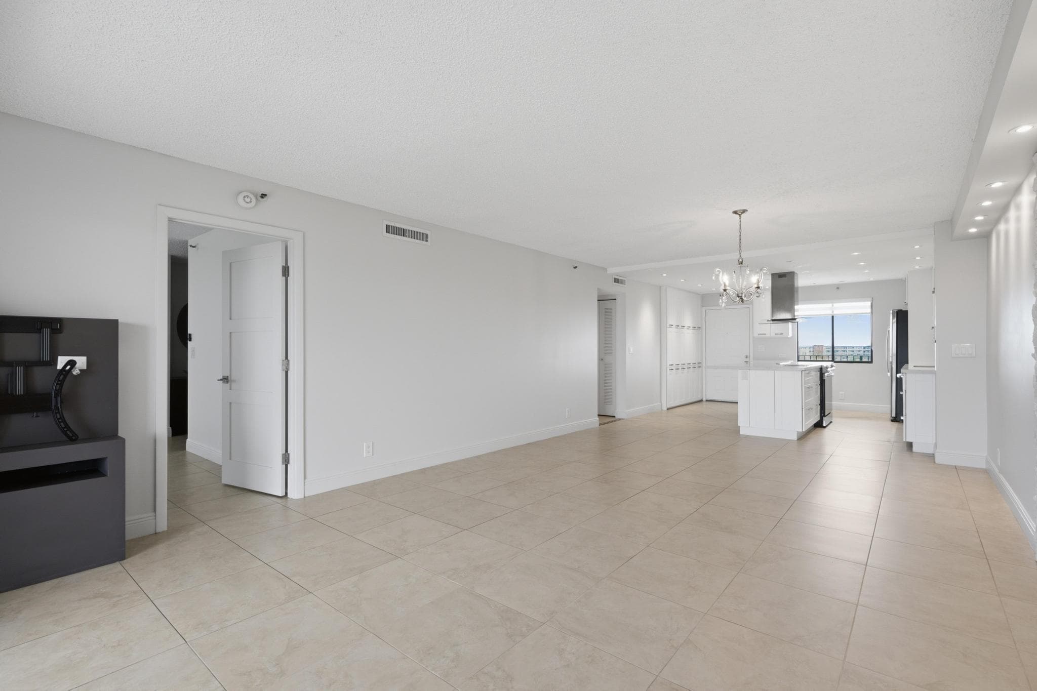 2215 Cypress Island Drive 906, Pompano Beach, FL 33069 — photo 6 of 27