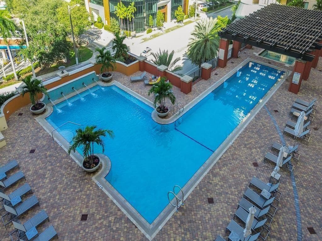 110 N Federal 918, Fort Lauderdale, FL 33301 — photo 24 of 32
