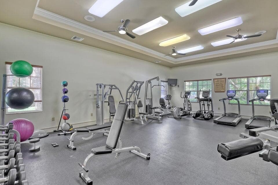 6533 Emerald Dunes Drive 304, West Palm Beach, FL 33411 — photo 29 of 31