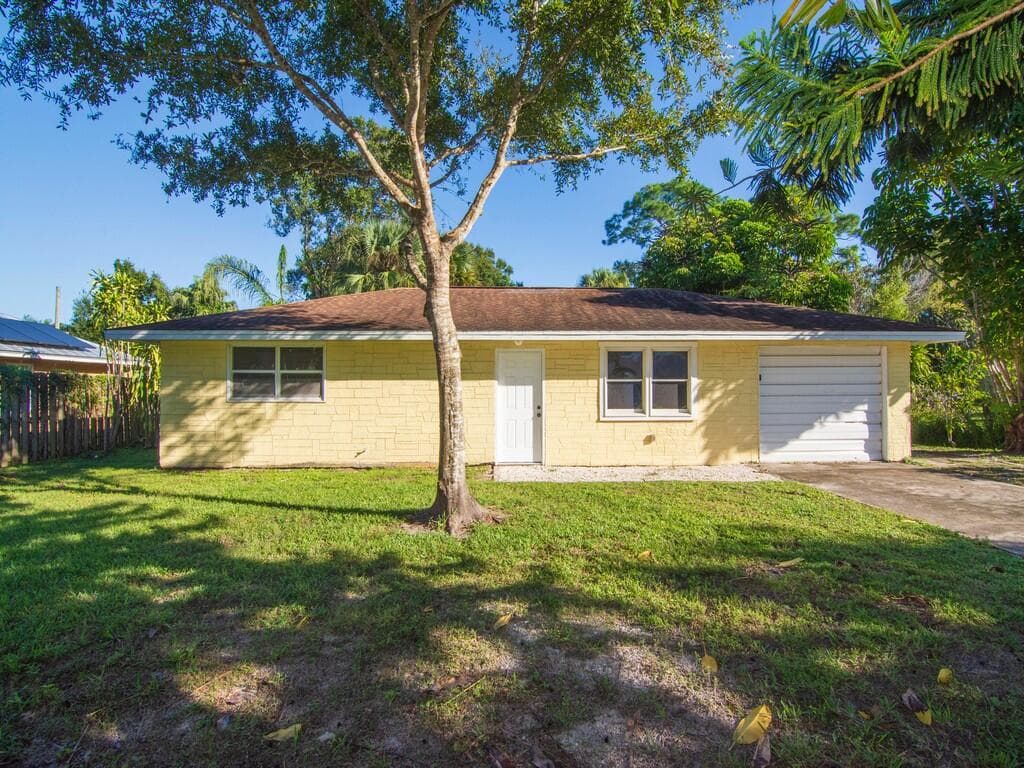 8604 Brookline Avenue, Fort Pierce, FL 34951 — photo 26 of 33