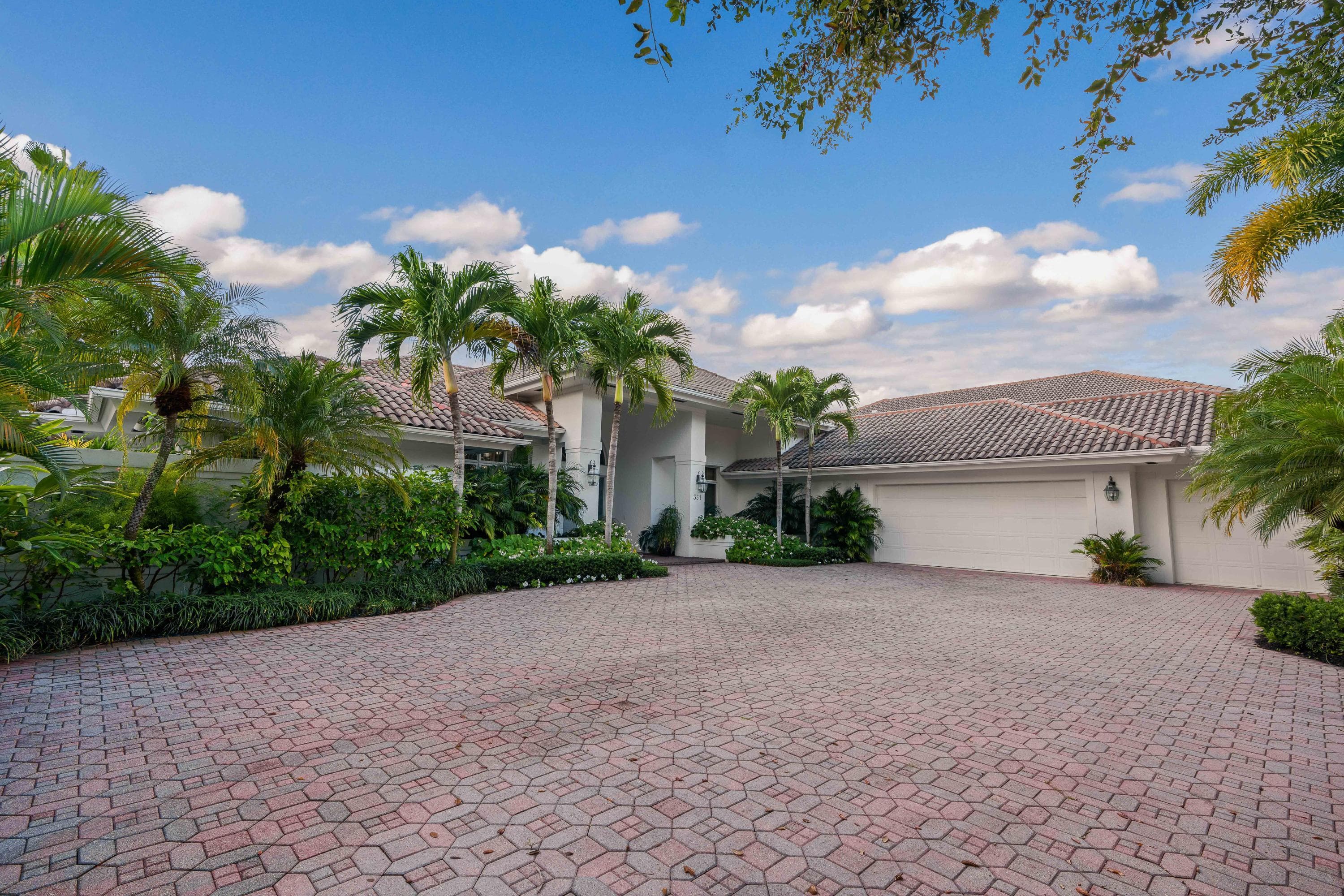 351 Eagle Drive, Jupiter, FL 33477 — photo 2 of 17