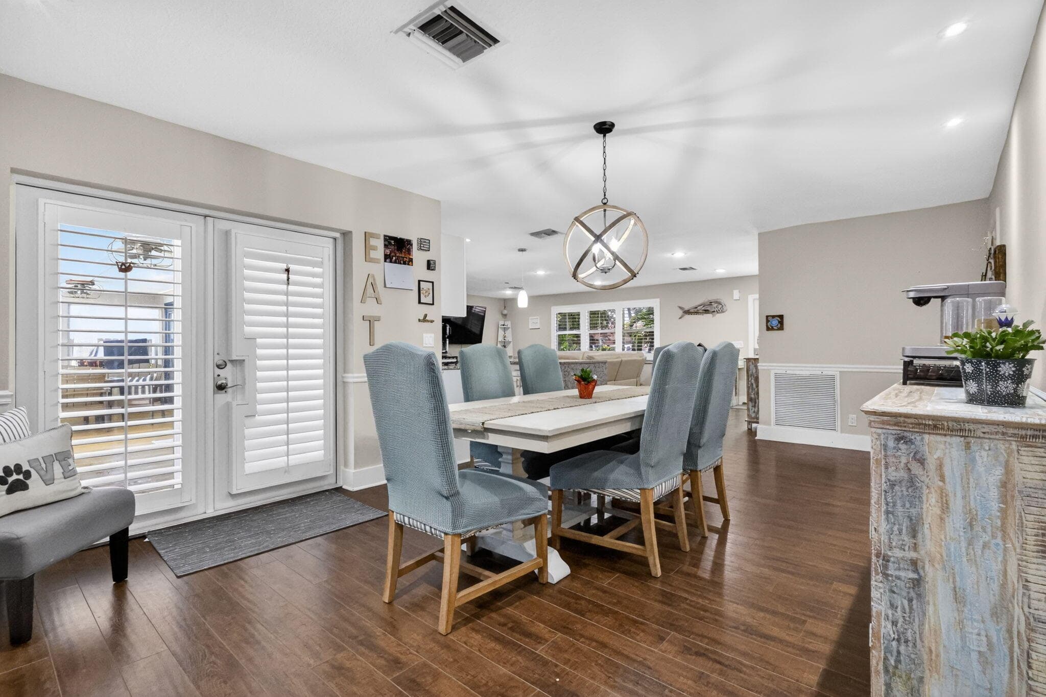 2843 Worcester Road, Lake Worth, FL 33462 — photo 8 of 24