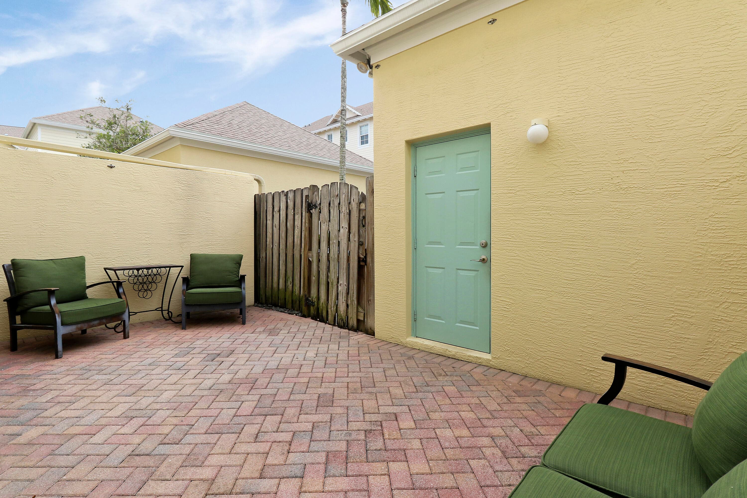 118 Seagrape Drive 105, Jupiter, FL 33458 — photo 12 of 17