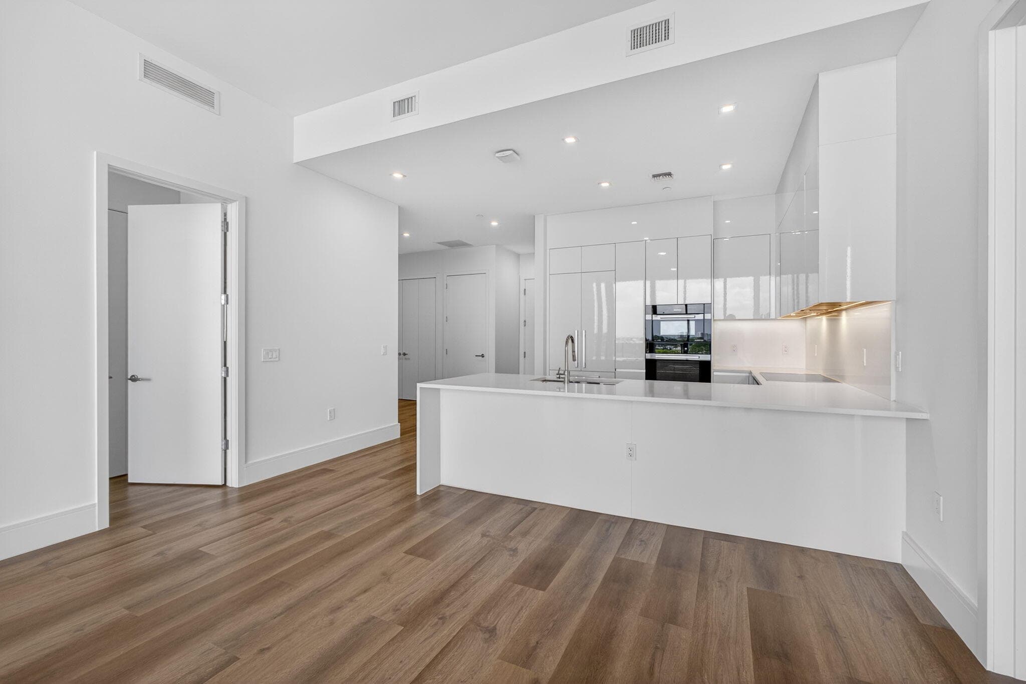 220 Lake Shore Drive 617, Lake Park, FL 33403 — photo 6 of 59