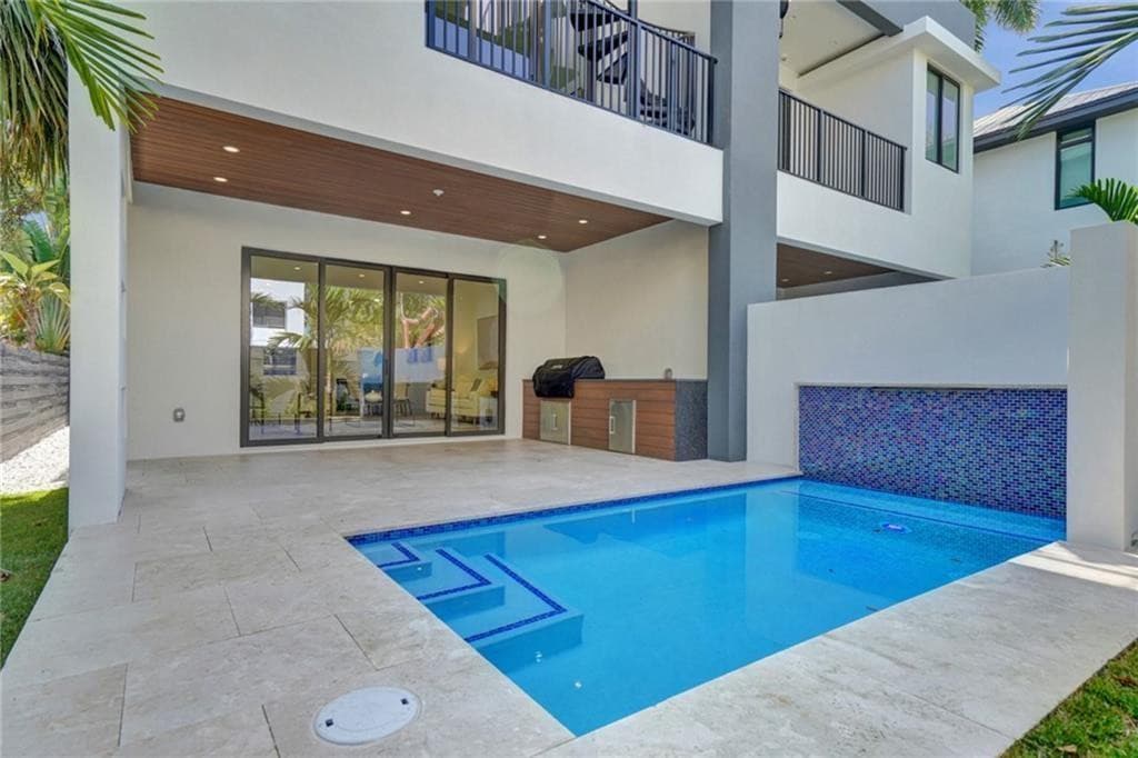 1211 SE 1st Street, Fort Lauderdale, FL 33301 — photo 7 of 46