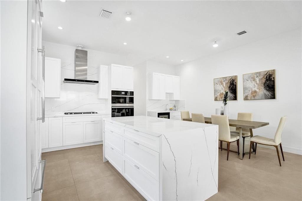 1211 SE 1st Street, Fort Lauderdale, FL 33301 — photo 5 of 46
