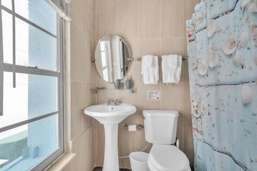 324 Indiana Street 3, Hollywood, FL 33019 — photo 13 of 29