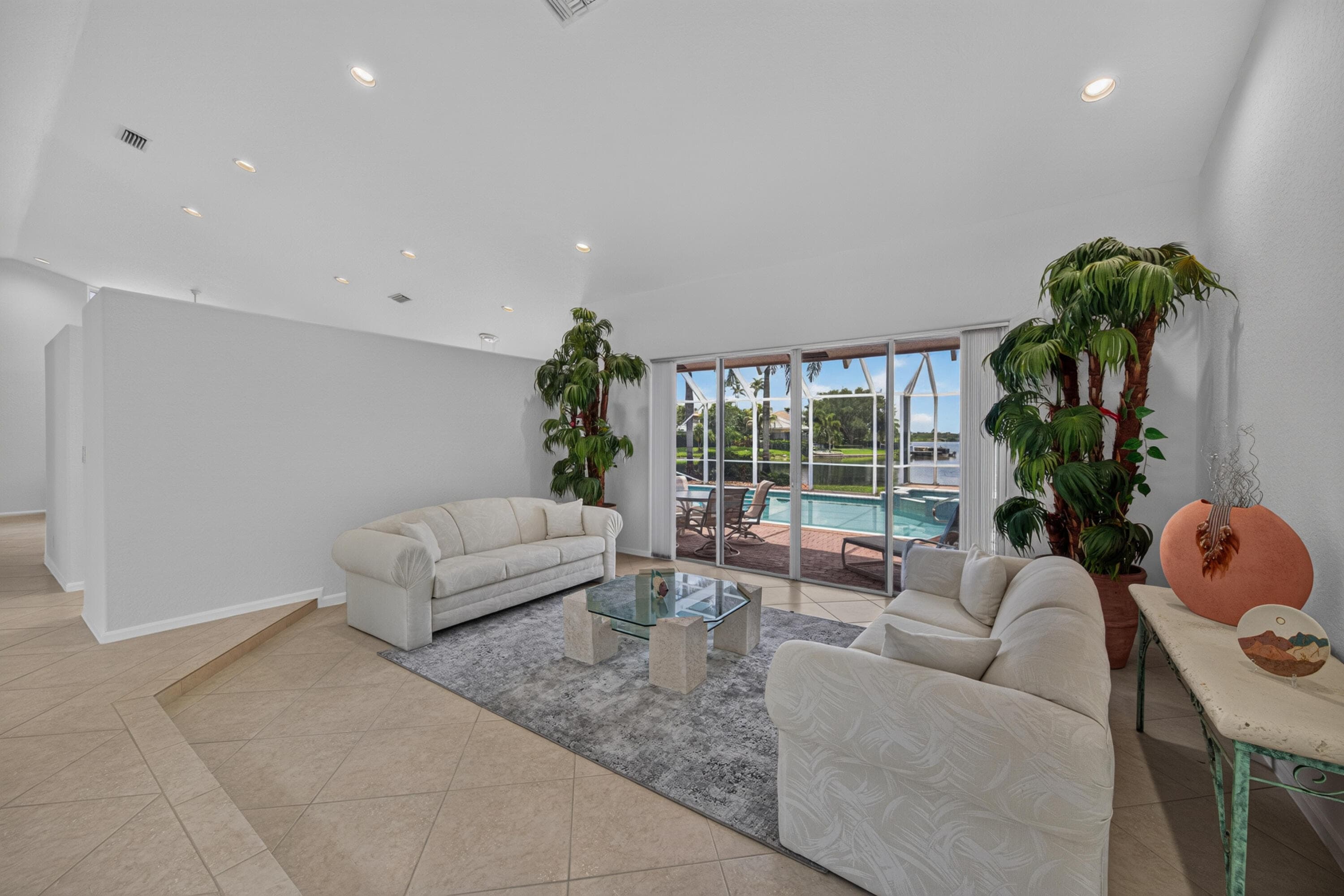 1501 NW 180th Way, Pembroke Pines, FL 33029 — photo 6 of 63