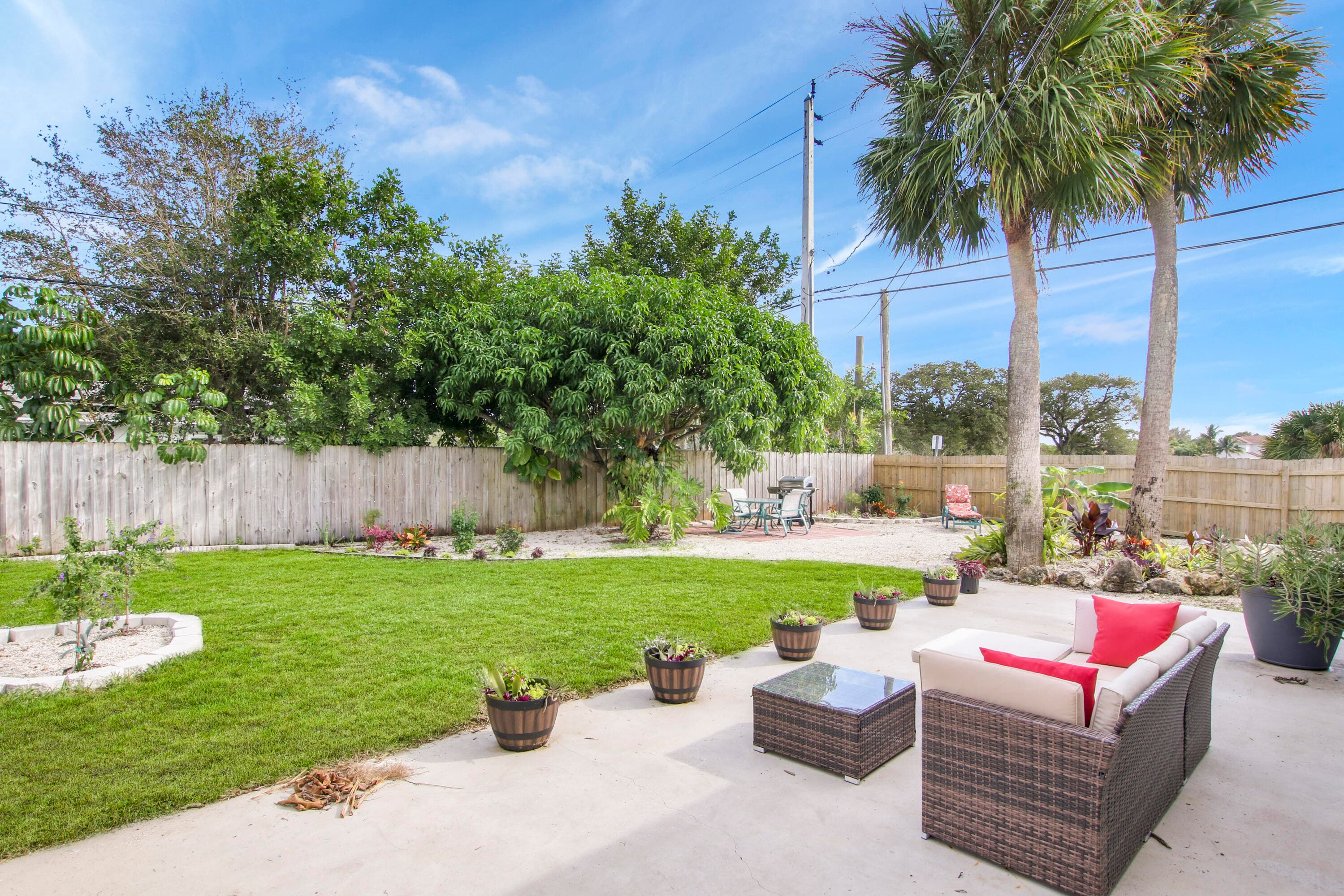 19185 SE Homewood Avenue, Jupiter, FL 33469 — photo 14 of 18