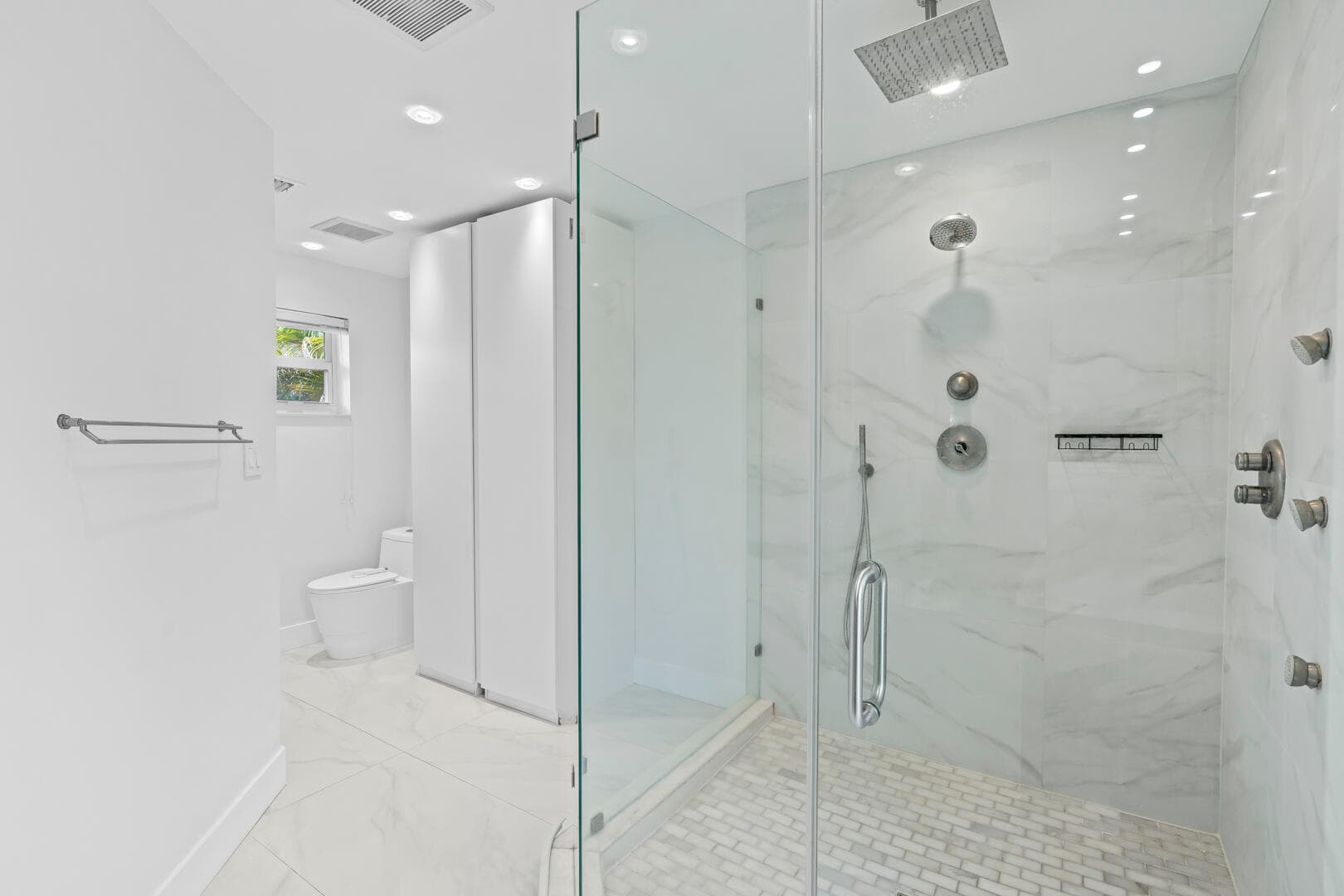 3870 N 31st Terrace, Hollywood, FL 33021 — photo 25 of 46