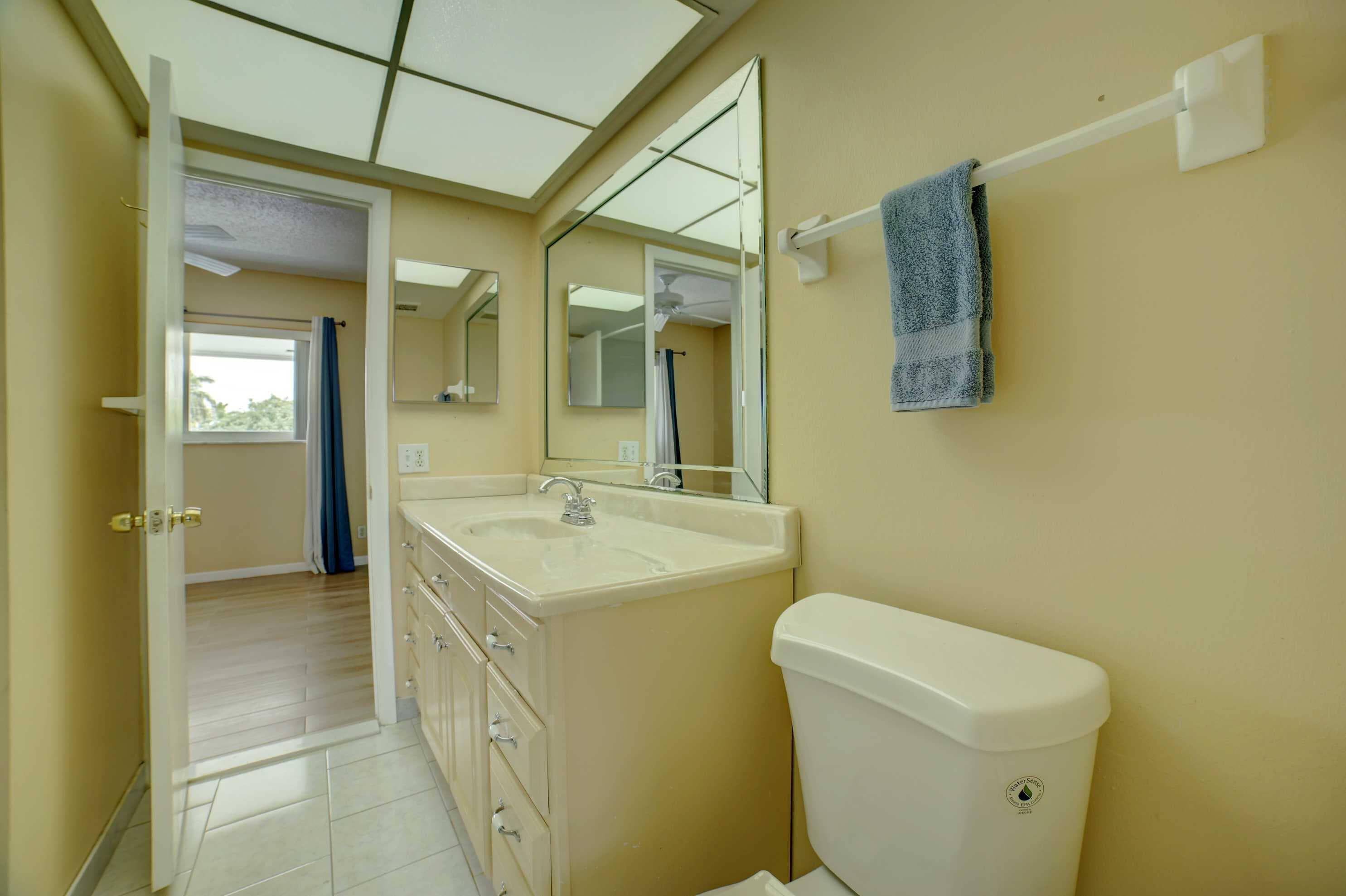 1118 Lake Terrace 204, Boynton Beach, FL 33426 — photo 12 of 30