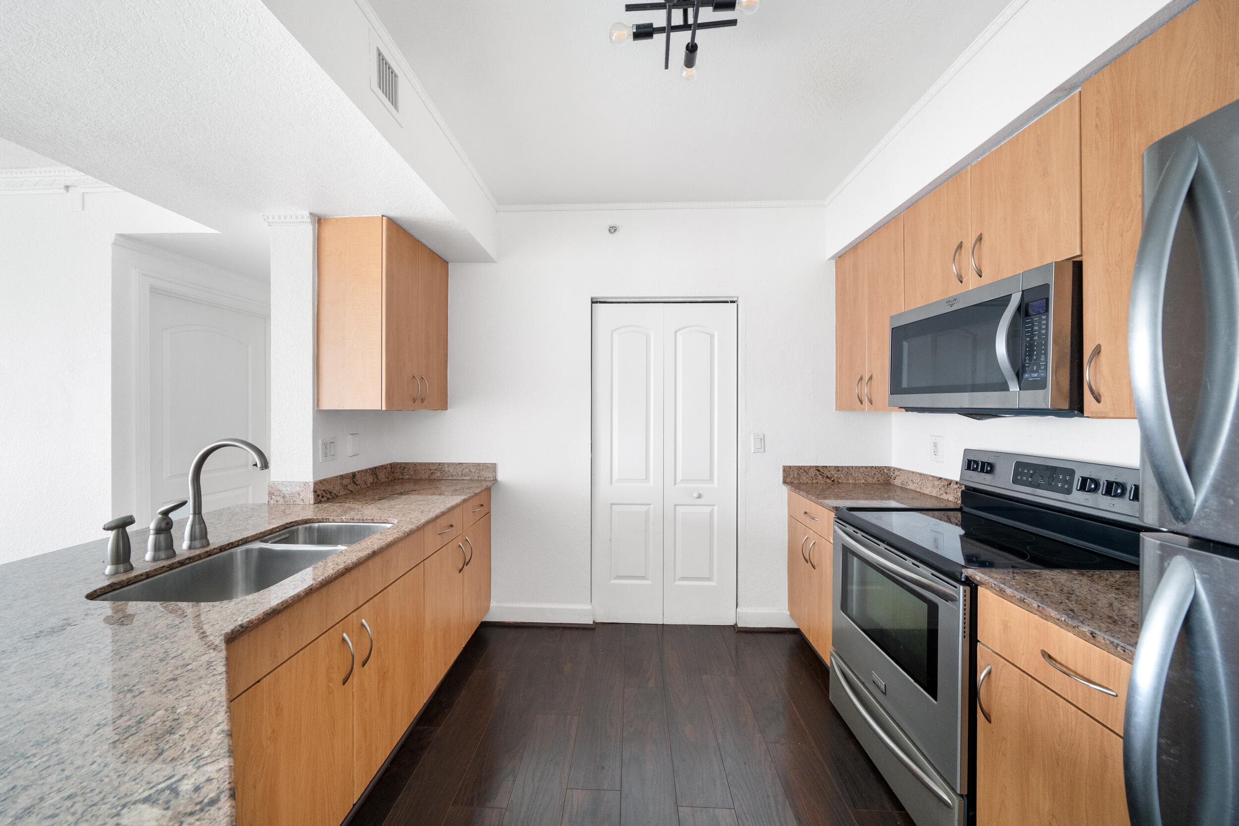1830 Radius Drive 405, Hollywood, FL 33020 — photo 2 of 19