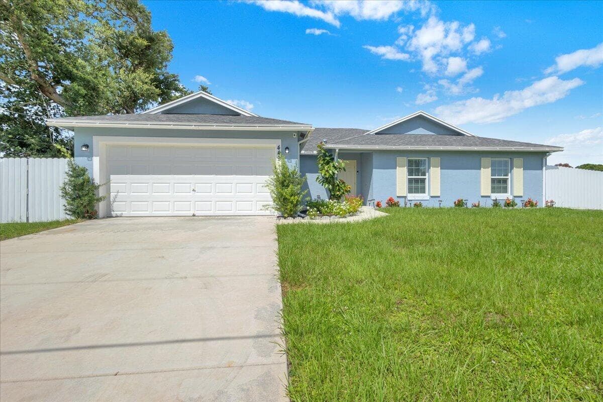 449 SE Whitmore Drive, Port St. Lucie, FL 34984 — photo 2 of 59