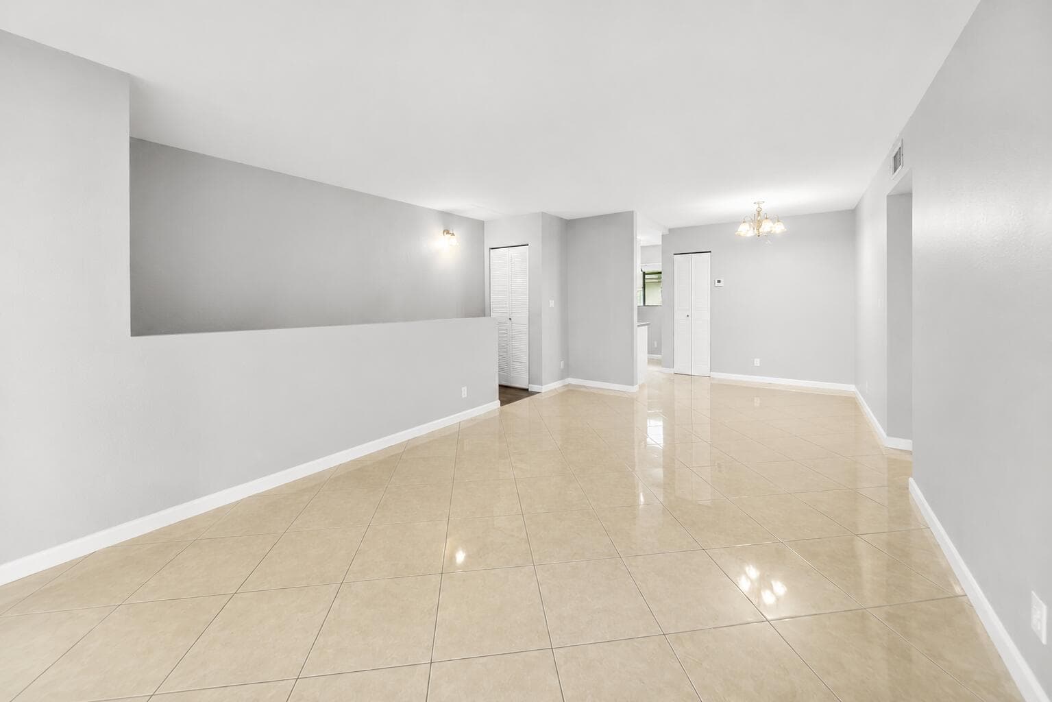 503 Gardens Drive 202, Pompano Beach, FL 33069 — photo 8 of 35