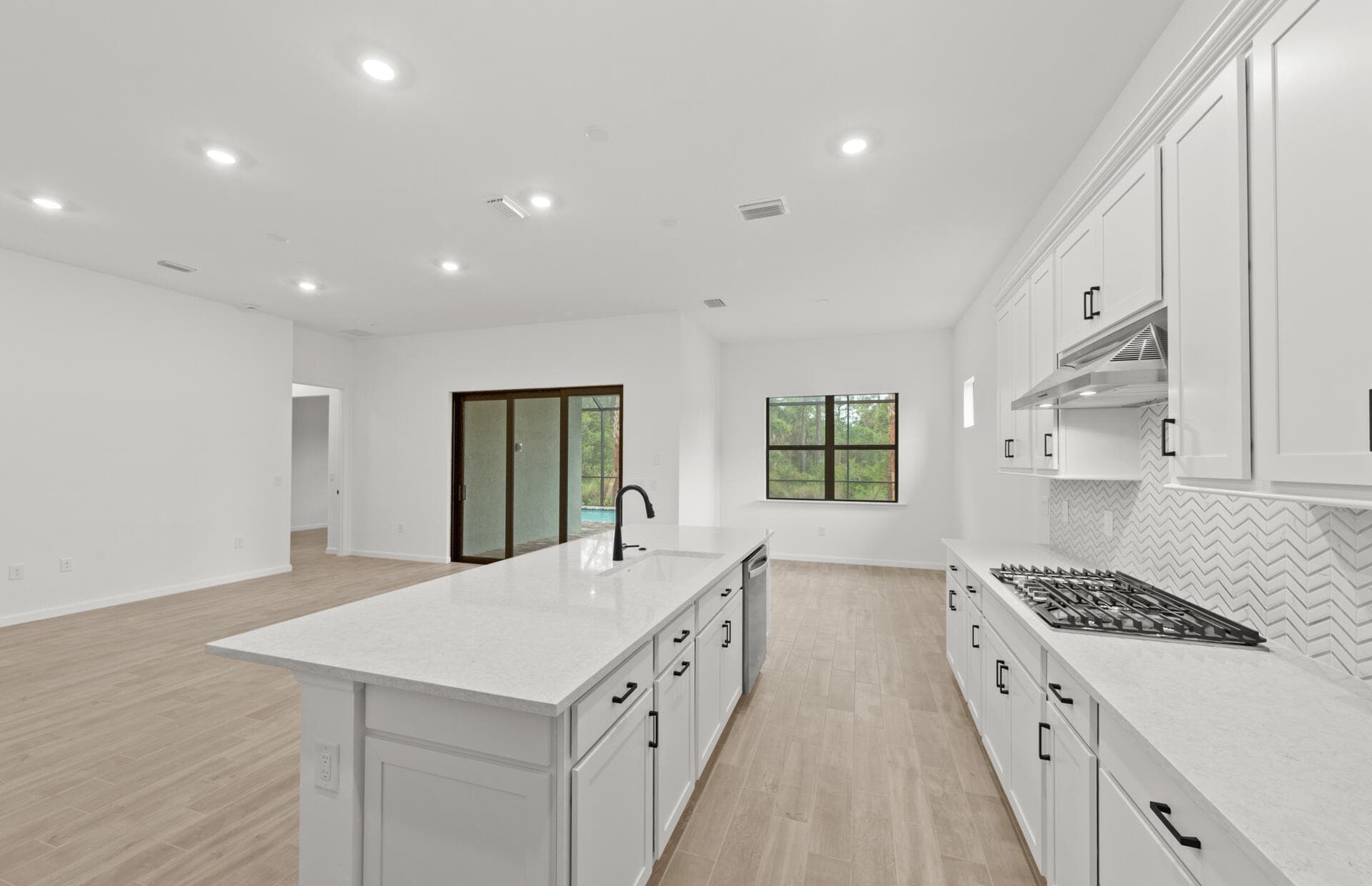 2107 Freemont Drive, Naples, FL 34120 — photo 9 of 46