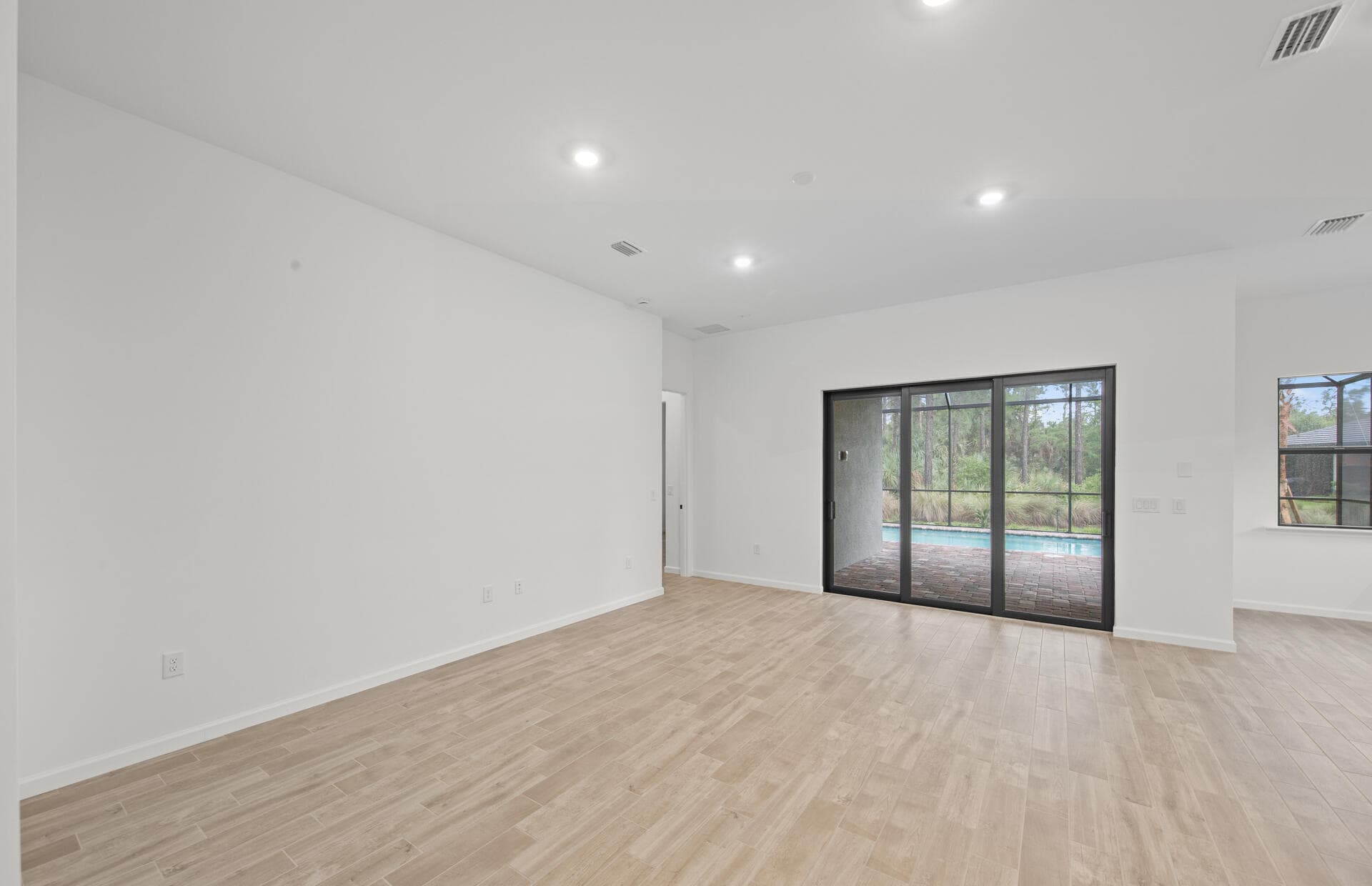 2107 Freemont Drive, Naples, FL 34120 — photo 15 of 46