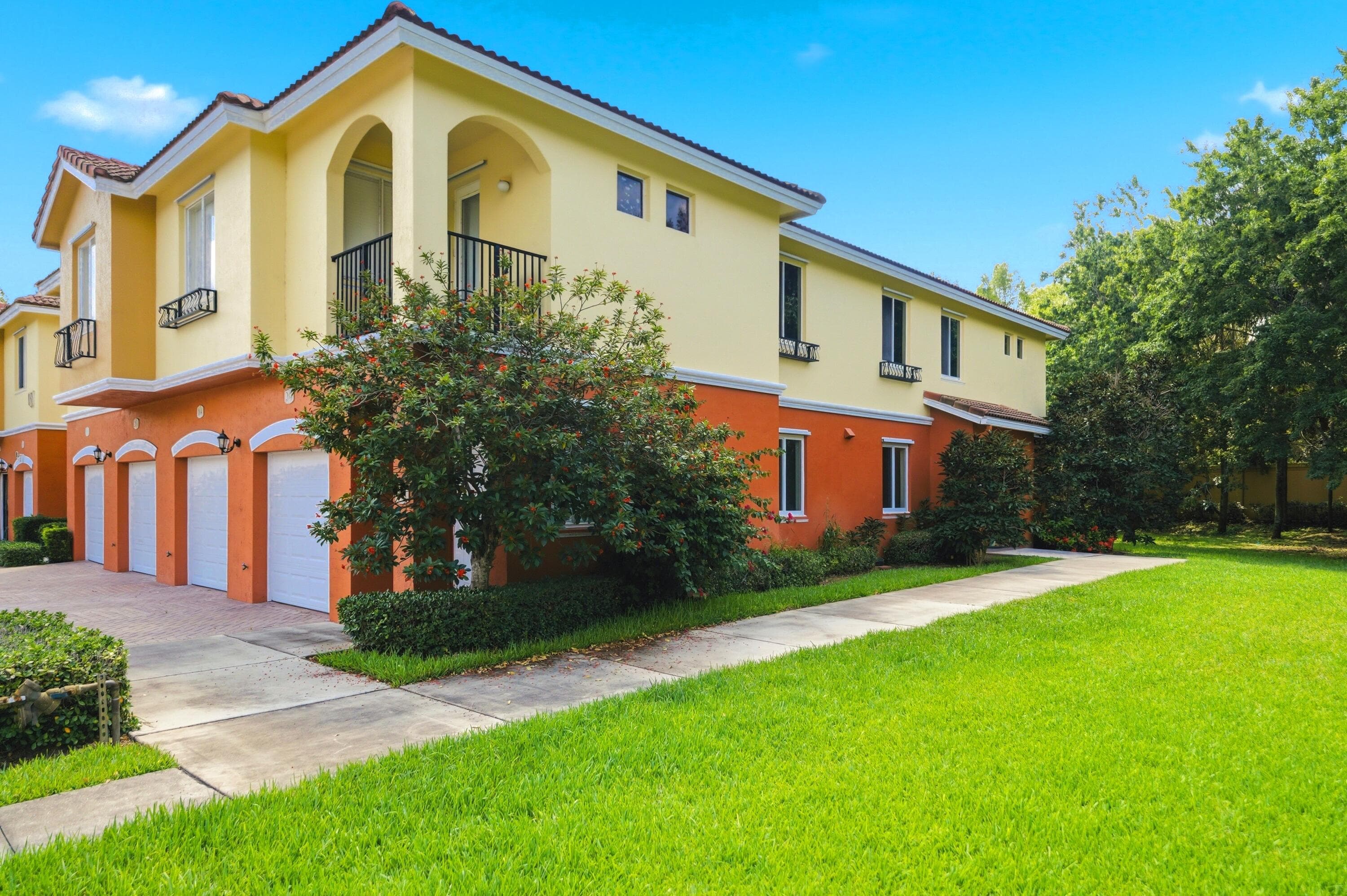 58 SE Palermo Court 104, Stuart, FL 34994 — photo 1 of 37