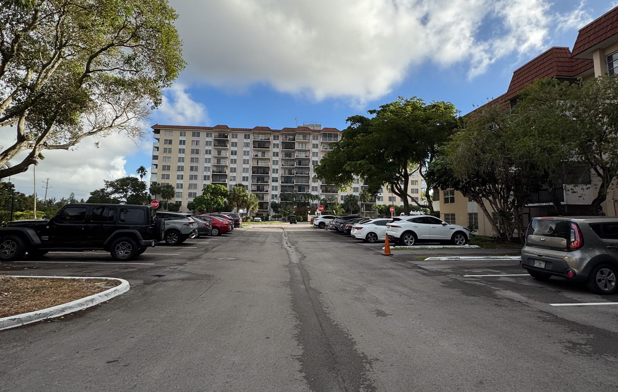 4166 Inverrary Drive 104, Lauderhill, FL 33319 — photo 5 of 18