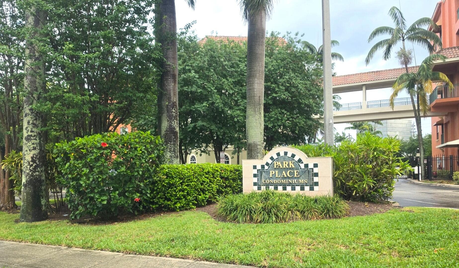 1610 Presidential Way 505, West Palm Beach, FL 33401 — photo 30 of 31