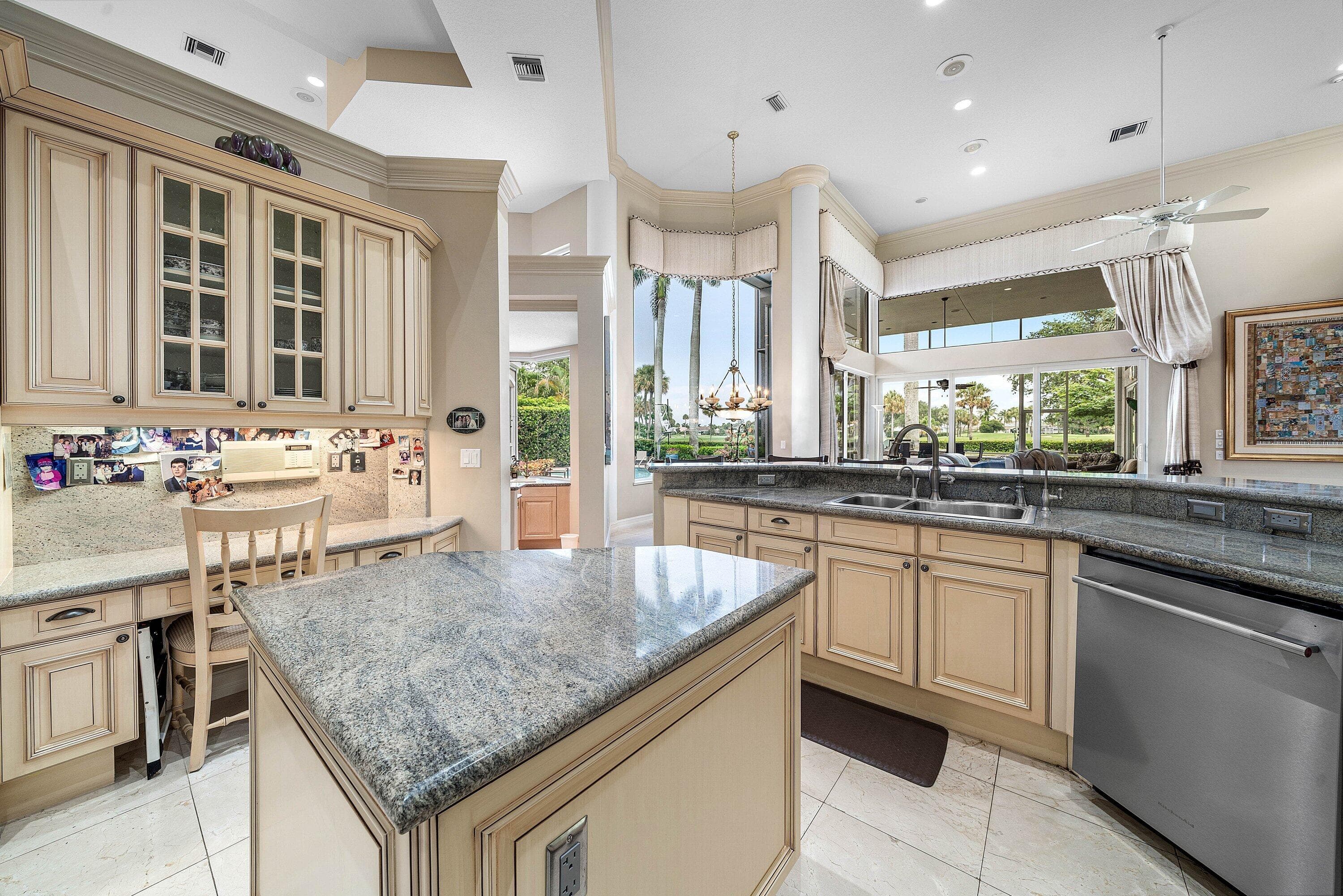 61 St George Place, Palm Beach Gardens, FL 33418 — photo 24 of 82