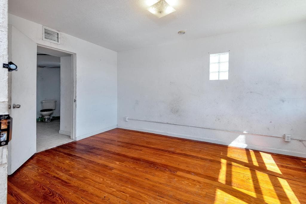 521 N Dixie Highway, Lake Worth Beach, FL 33460 — photo 18 of 39