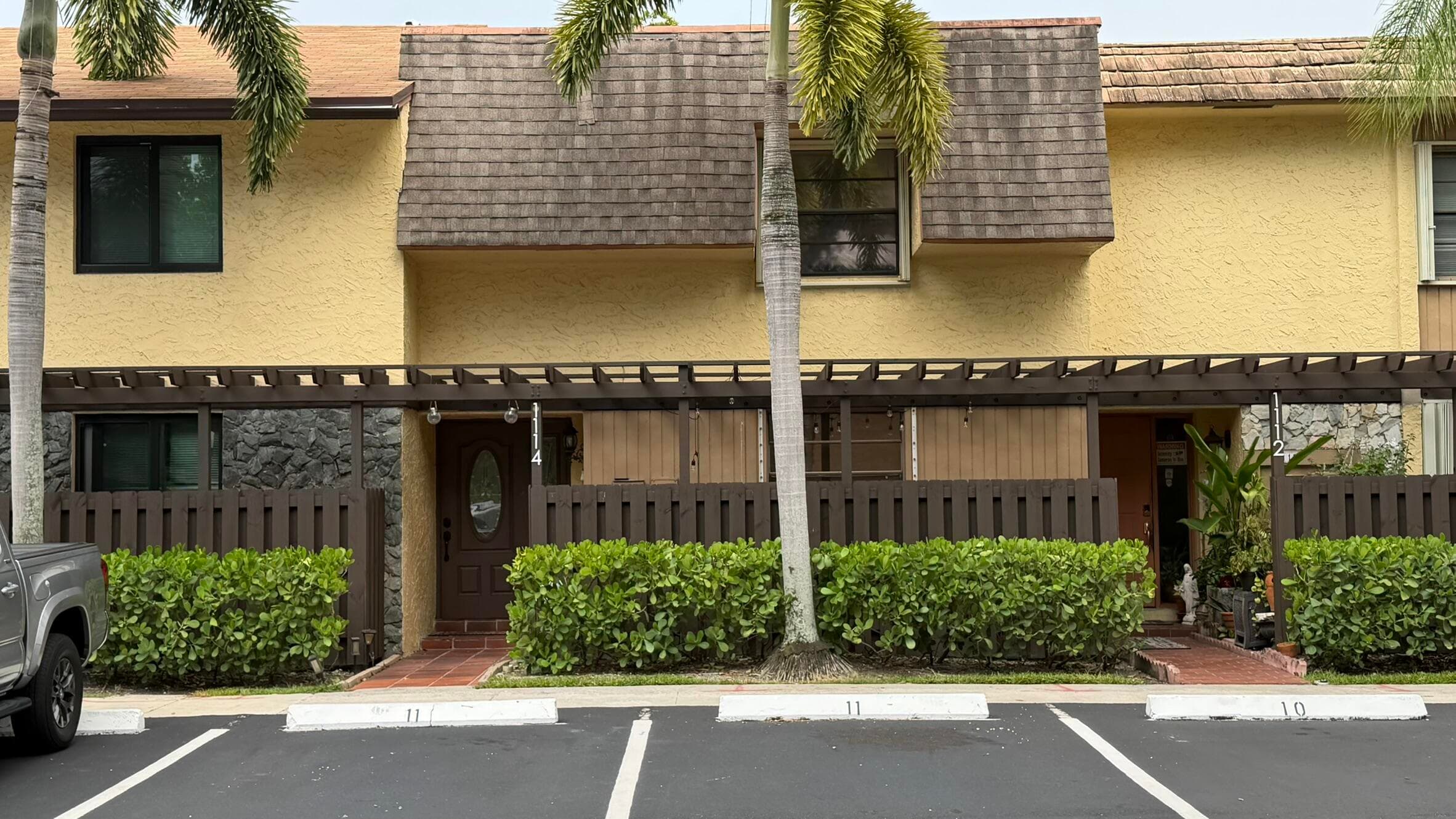 1114 NW 79th Drive, Plantation, FL 33322 — photo 1 of 25
