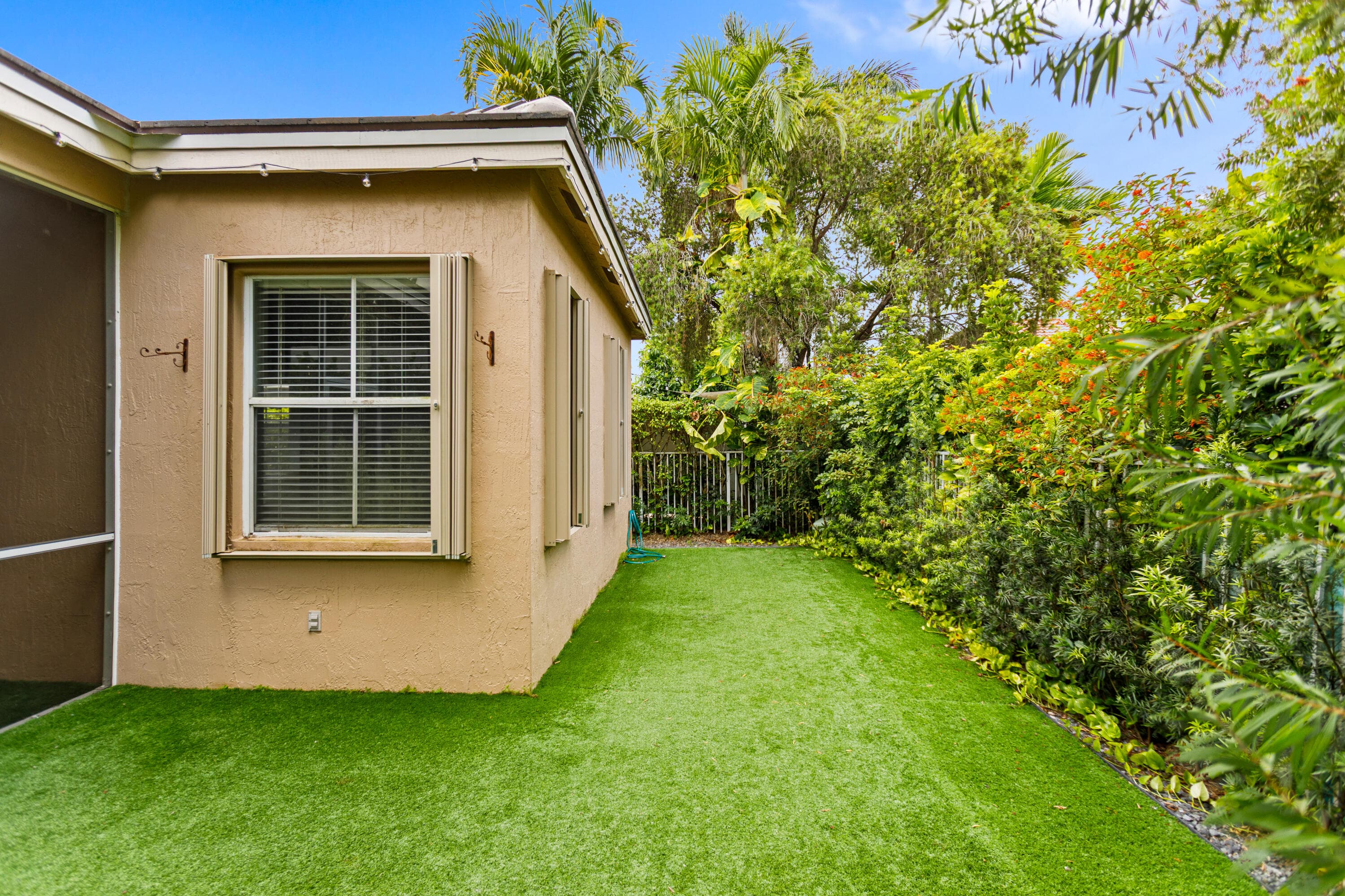 1071 Bluewood Terrace, Weston, FL 33327 — photo 36 of 44
