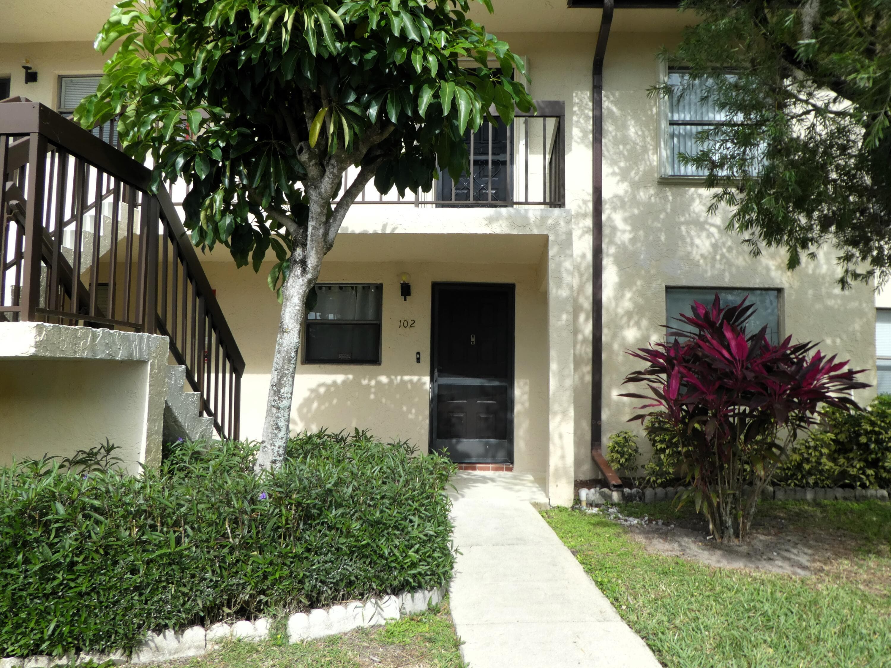 7149 Golf Colony Court 102, Lake Worth, FL 33467 — photo 1 of 15