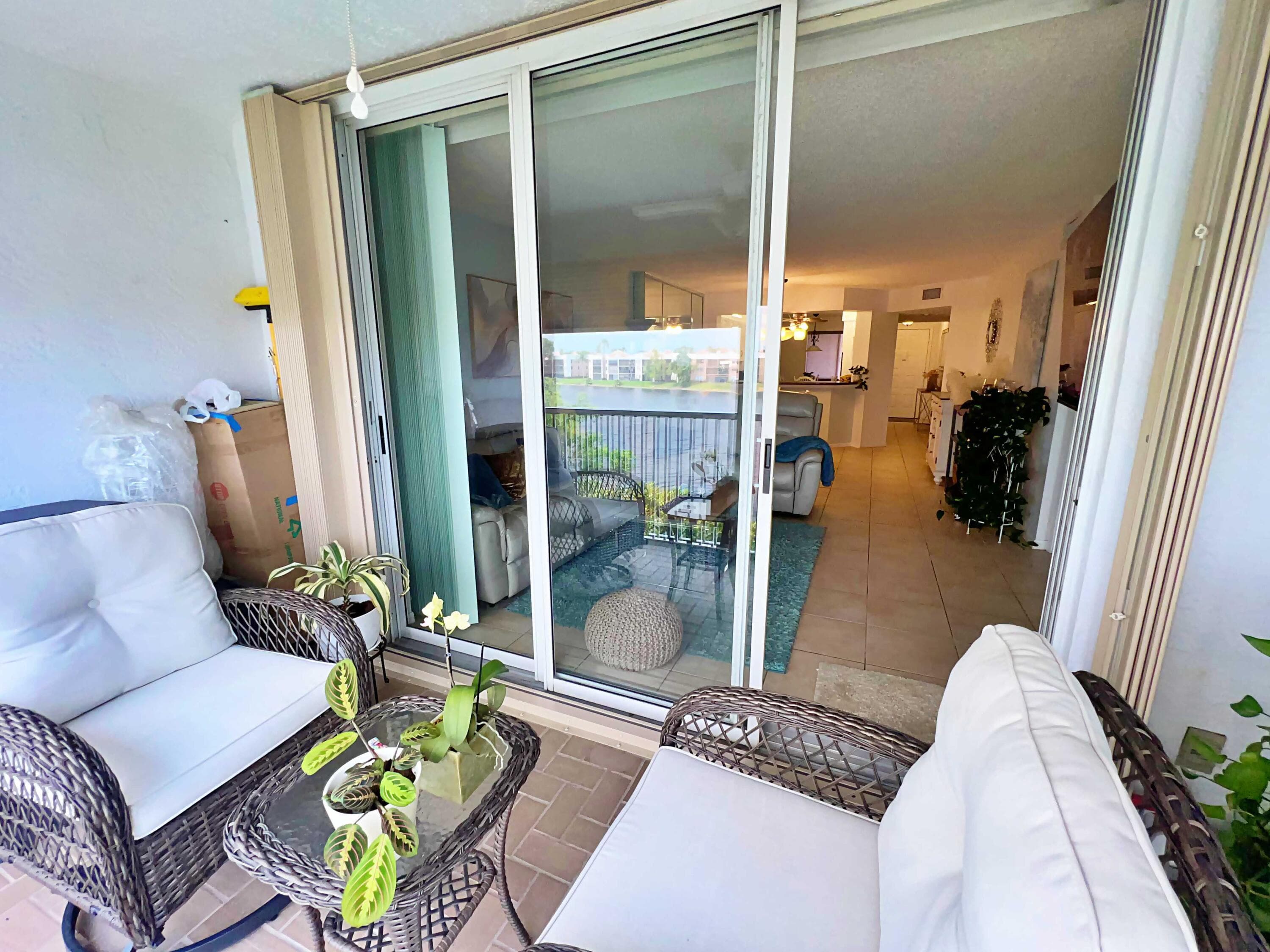 Condominium in Tamarac — photo 17 of 29