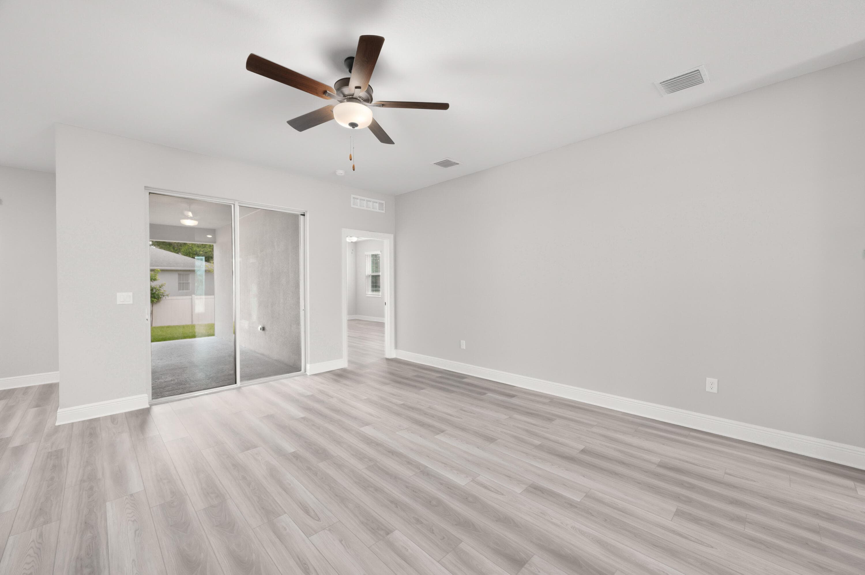 7876 104th Avenue, Vero Beach, FL 32967 — photo 11 of 35