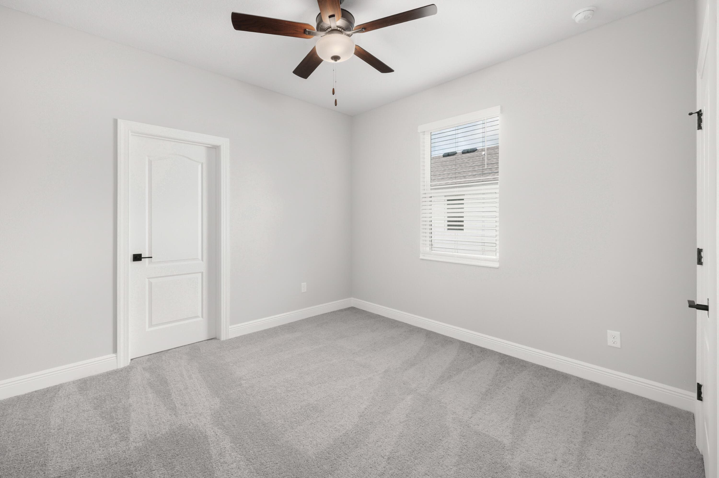 7876 104th Avenue, Vero Beach, FL 32967 — photo 15 of 35