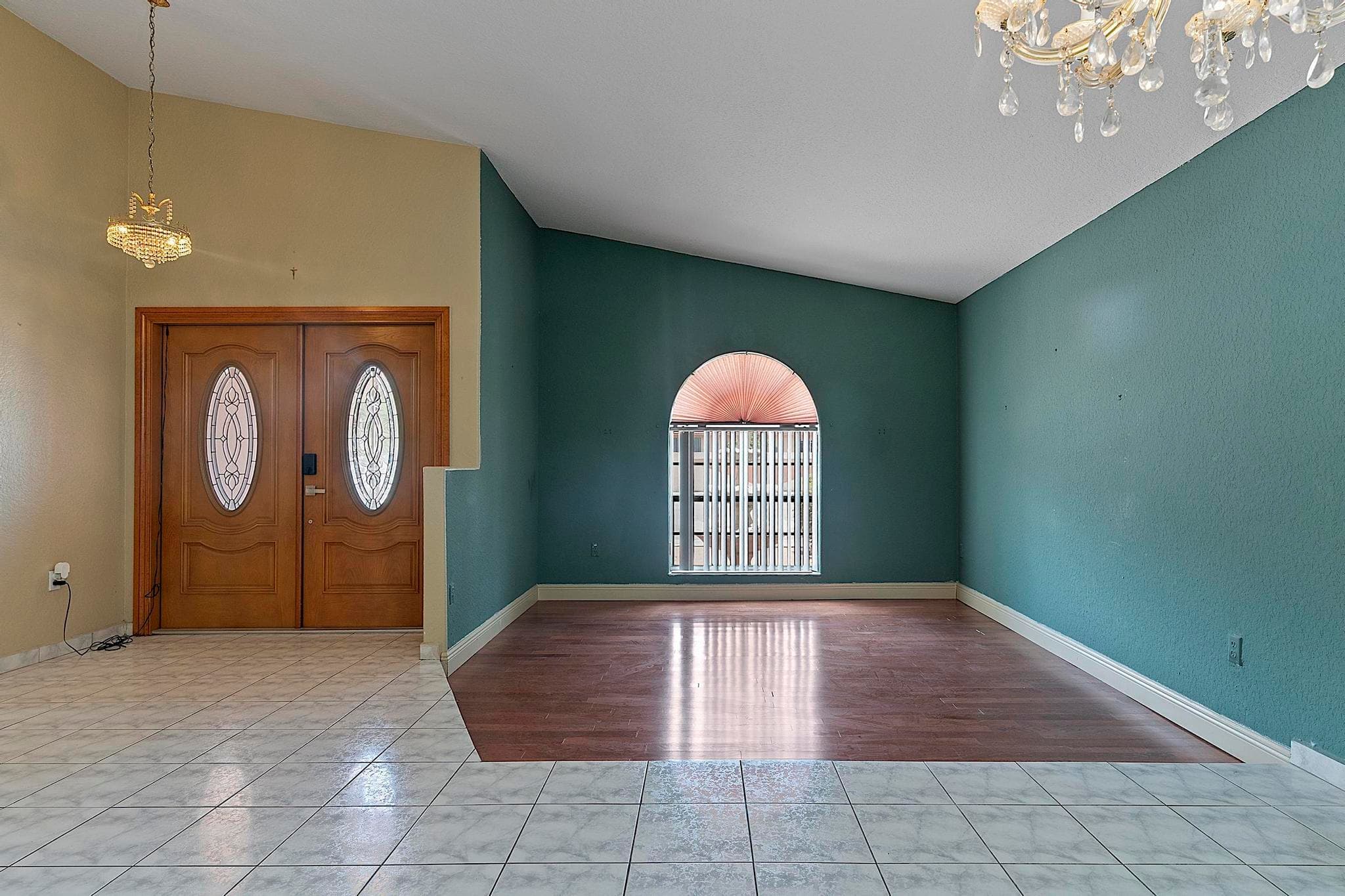 3201 W 76th Street, Hialeah, FL 33018 — photo 7 of 33