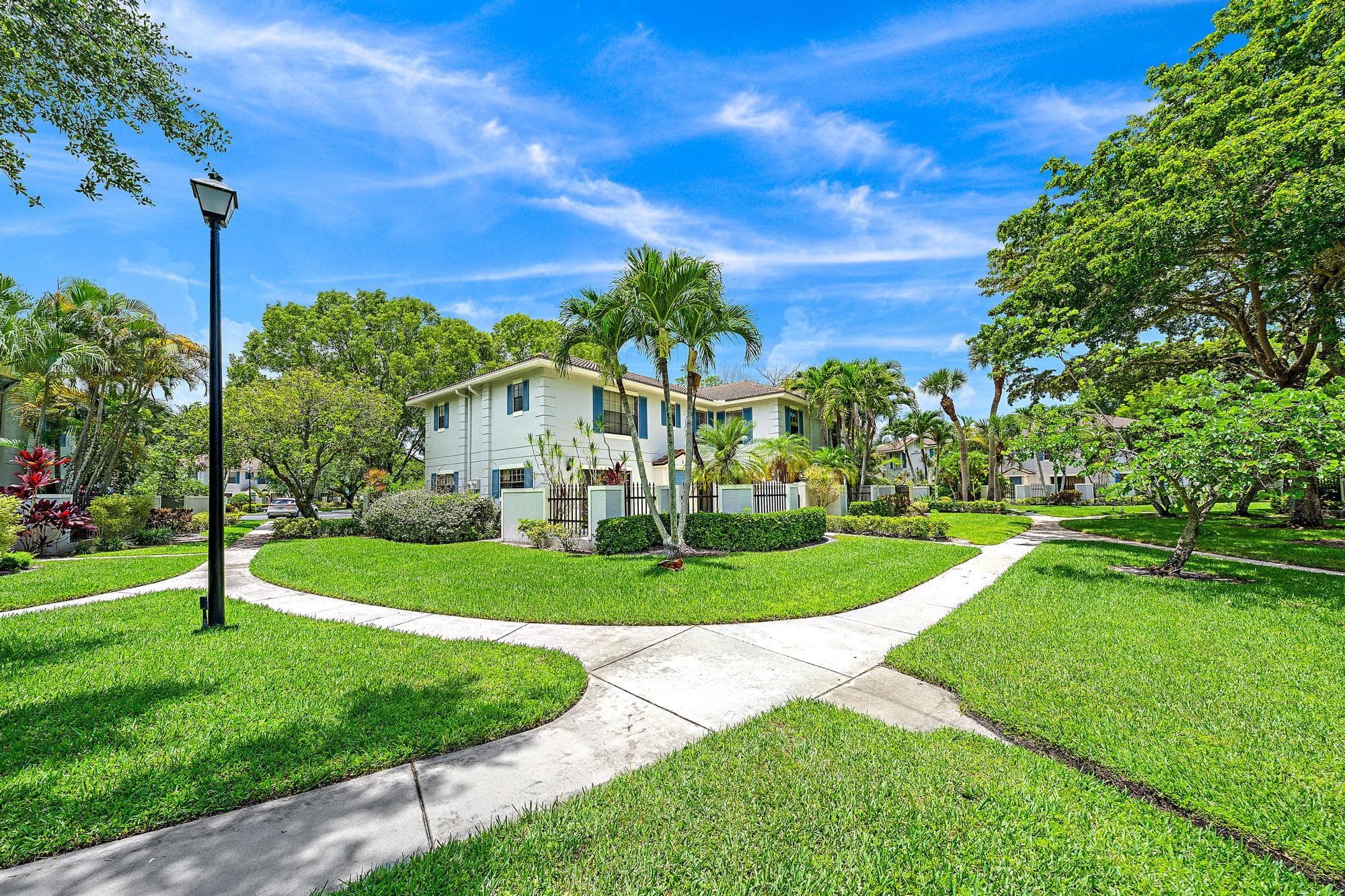 352 Prestwick Circle 1, Palm Beach Gardens, FL 33418 — photo 16 of 33