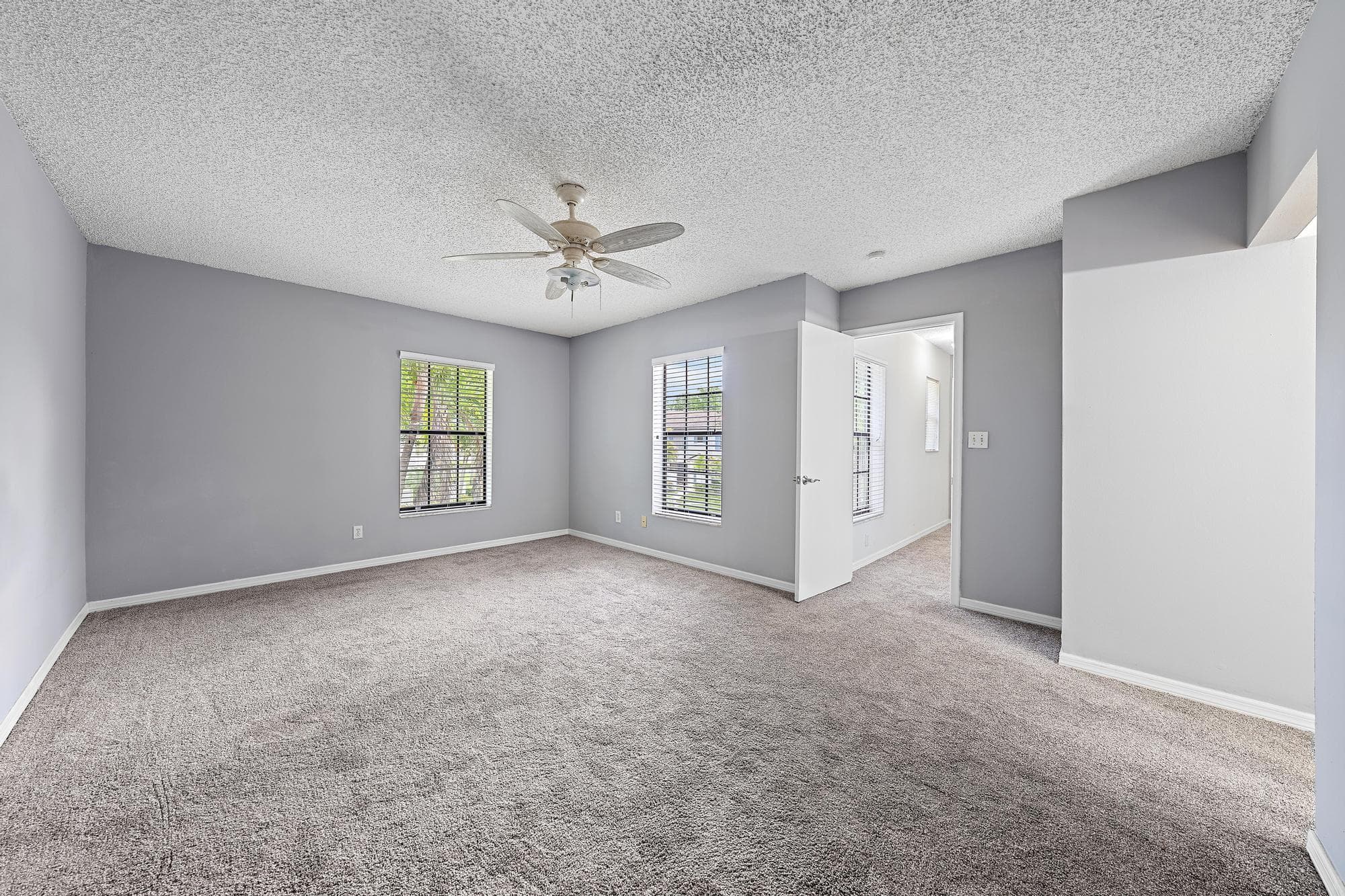 352 Prestwick Circle 1, Palm Beach Gardens, FL 33418 — photo 25 of 33